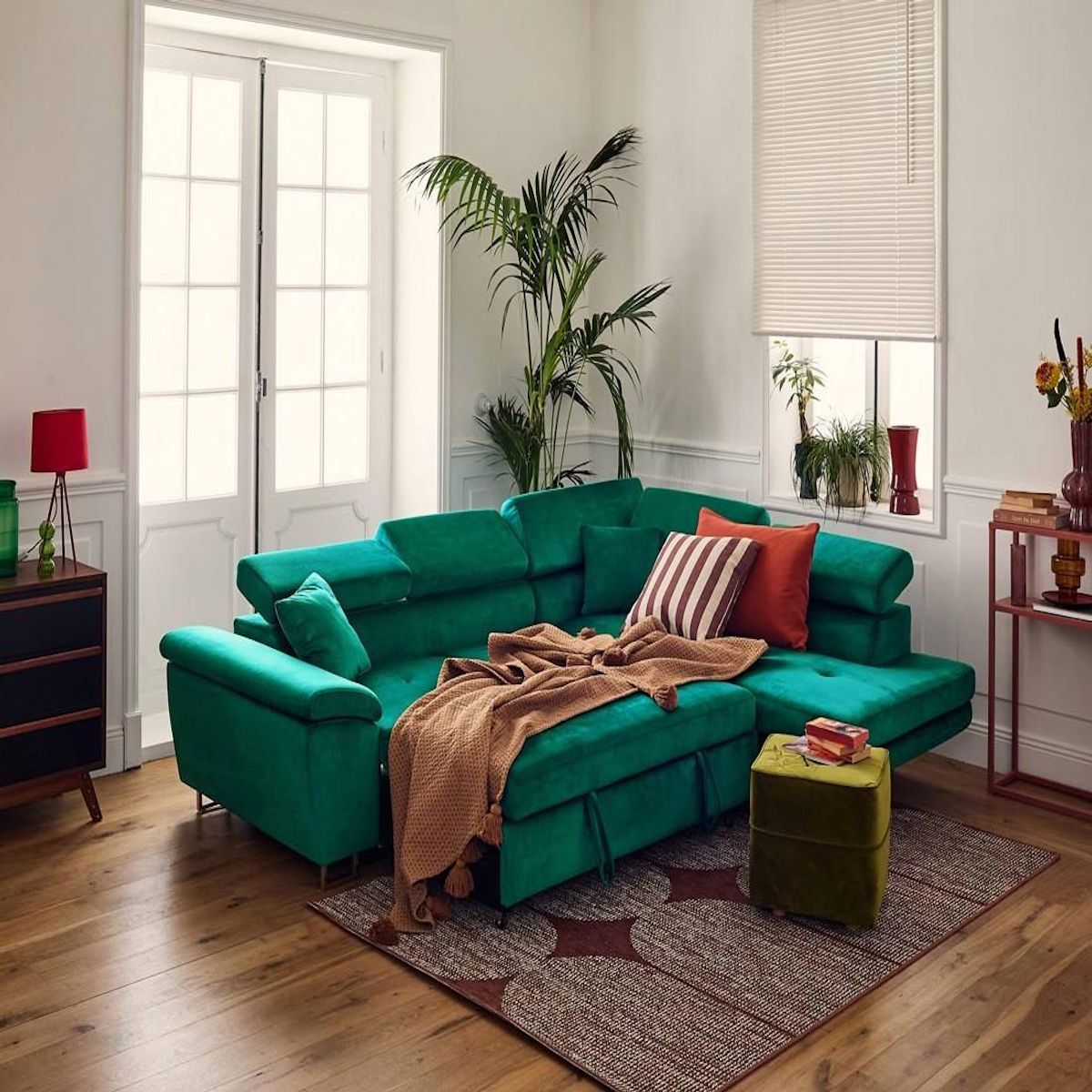 BEST MOBILIER Dimas - canapé d'angle droit 5 places - convertible avec coffre et têtières réglables - en velours