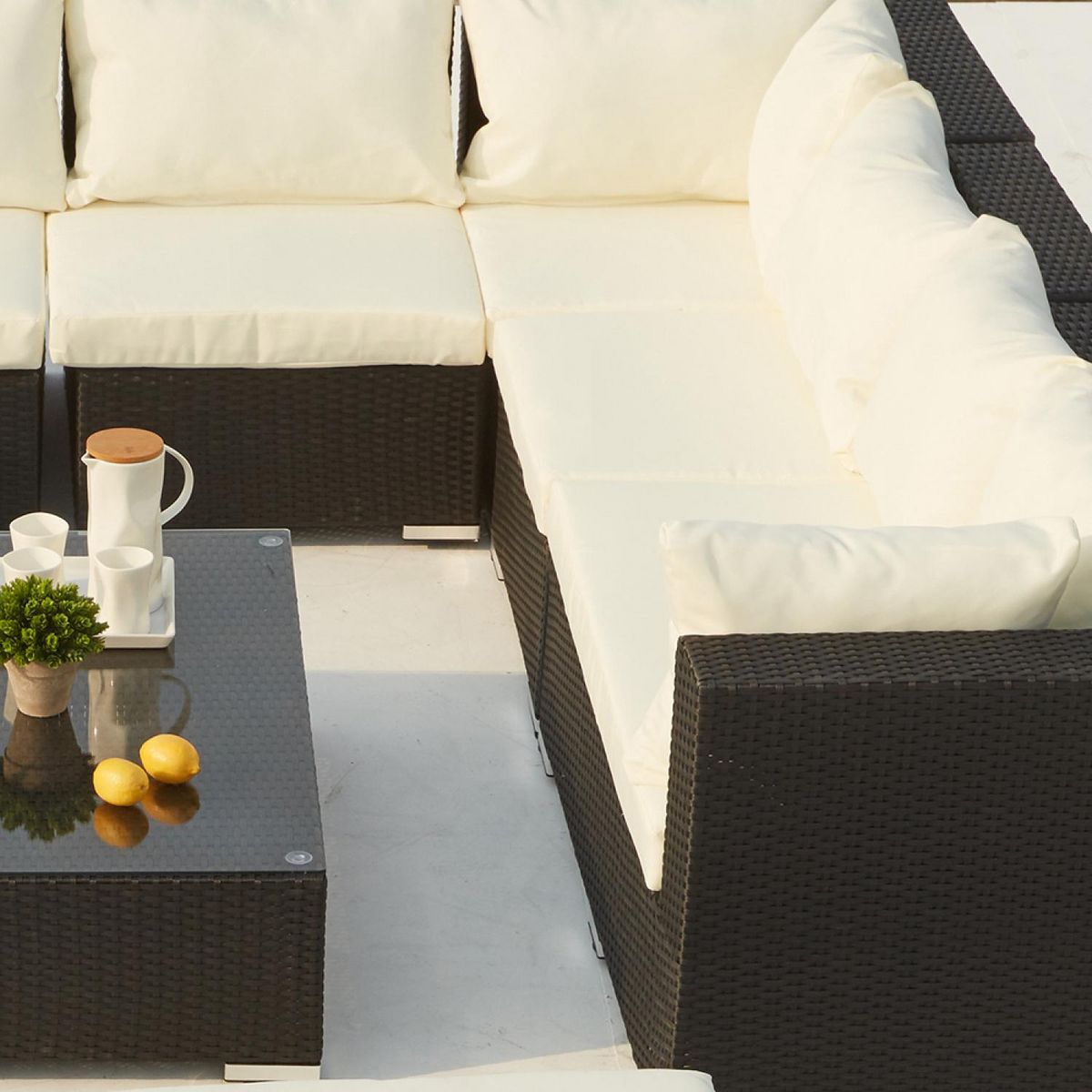 CONCEPT USINE Salon de jardin panoramique 8 places en résine tressée noir et blanc SALENTO