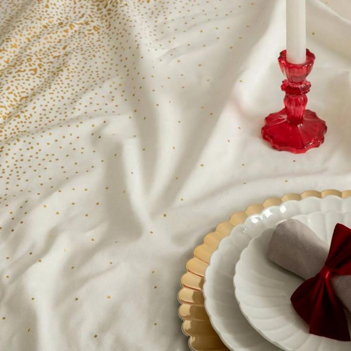 FEERIC LIGHT & CHRISTMAS Nappe de Noël motifs Léopard