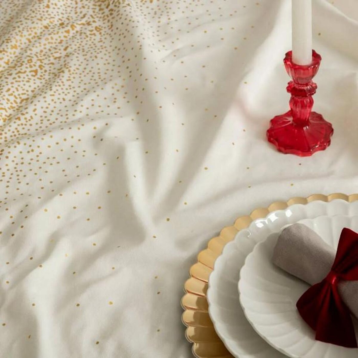 FEERIC LIGHT & CHRISTMAS Nappe de Noël motifs Léopard