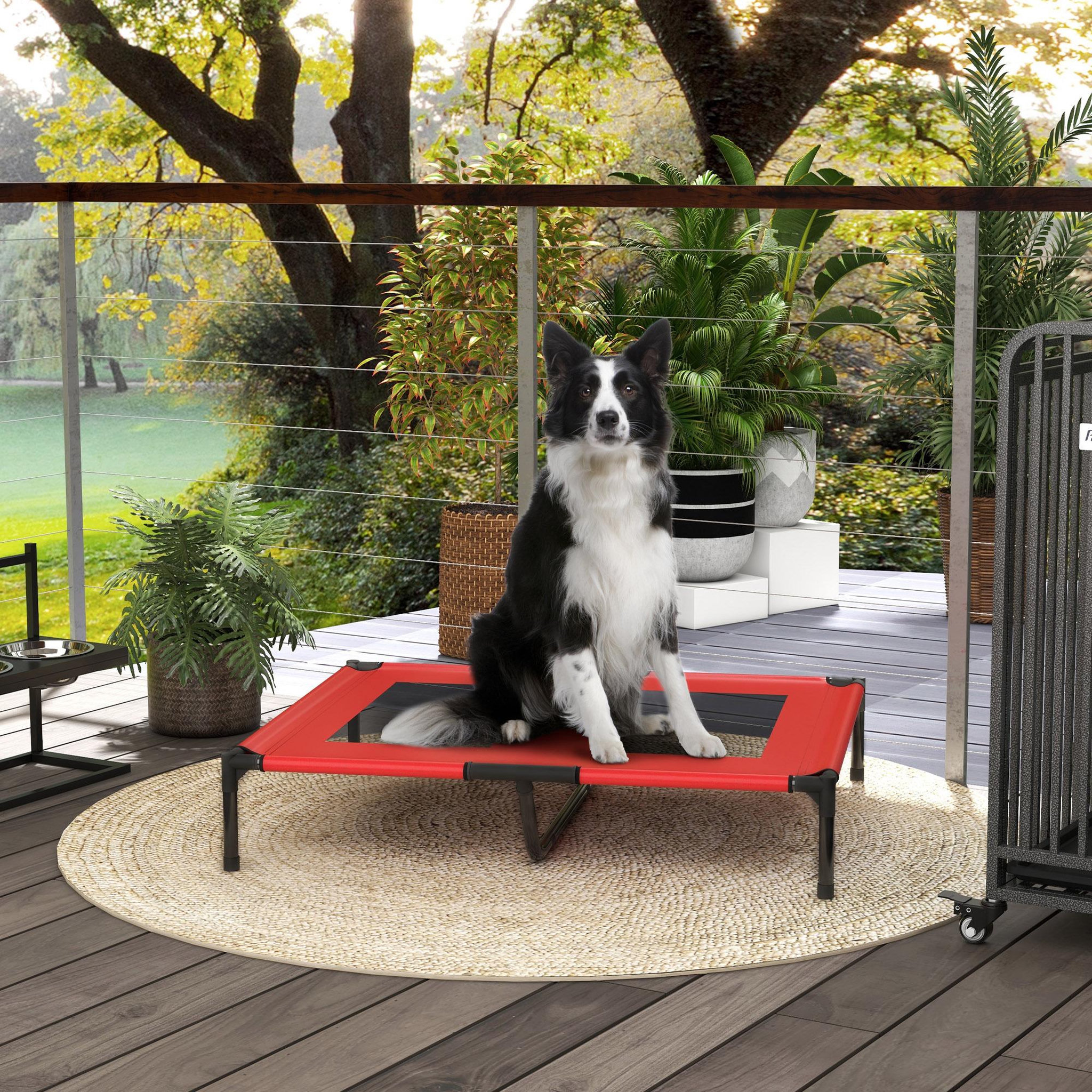 Voir la diapositive 2 : PAWHUT Lit sur pieds pour chien chat lit de camp animal lit surélevé oxford textilène micro-perforé dim. 92l x 76l x 18h cm rouge