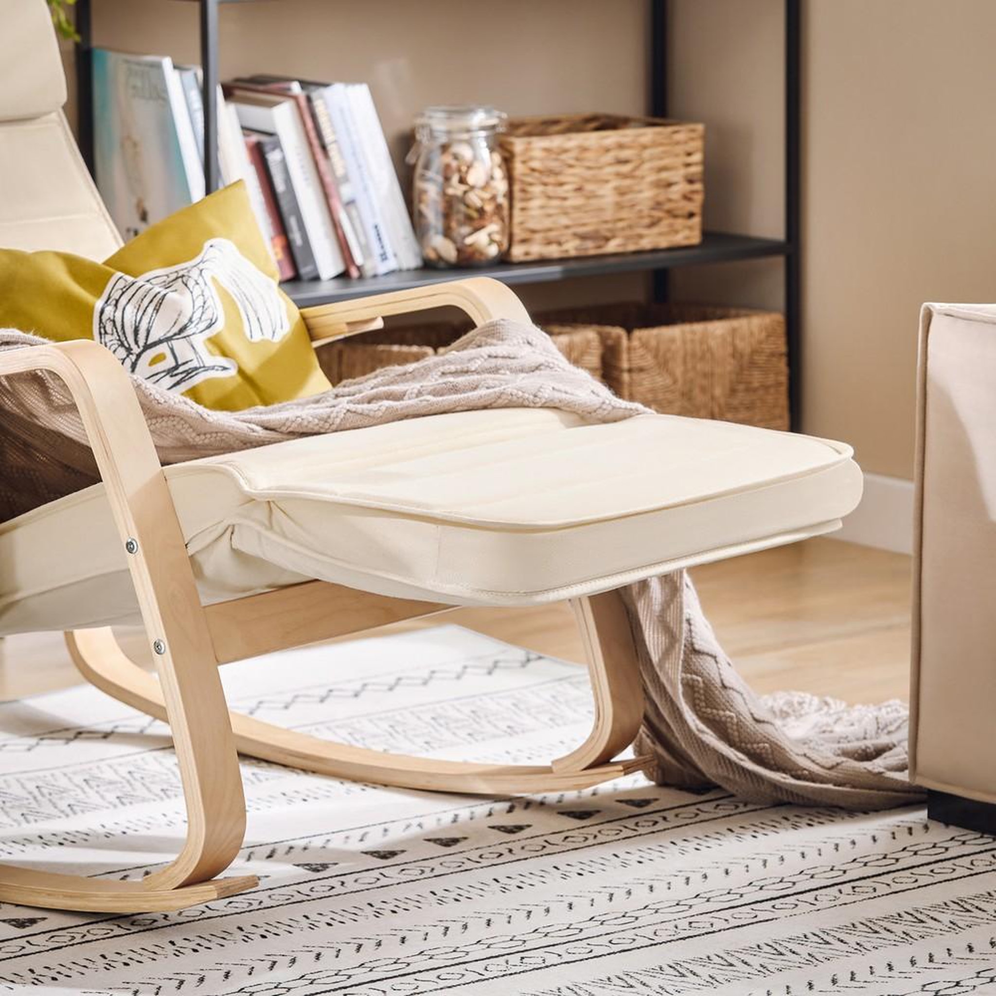 Voir la diapositive 6 : SOBUY SoBuy - Fauteuil À Bascule avec repose-pieds et appui-tête réglables - Nordique - FST16