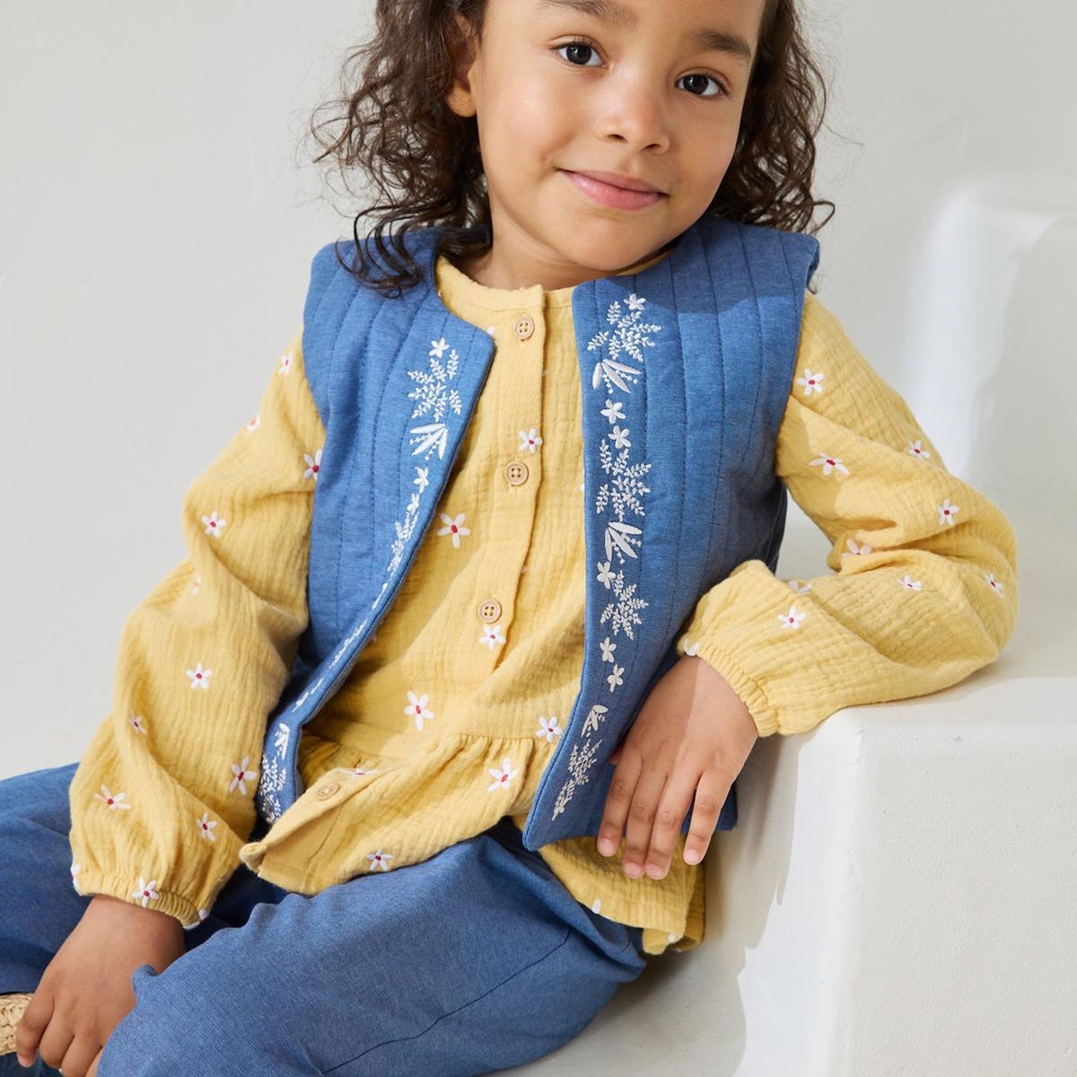 Petit Béguin Veste sans manches enfant en chambray Camila