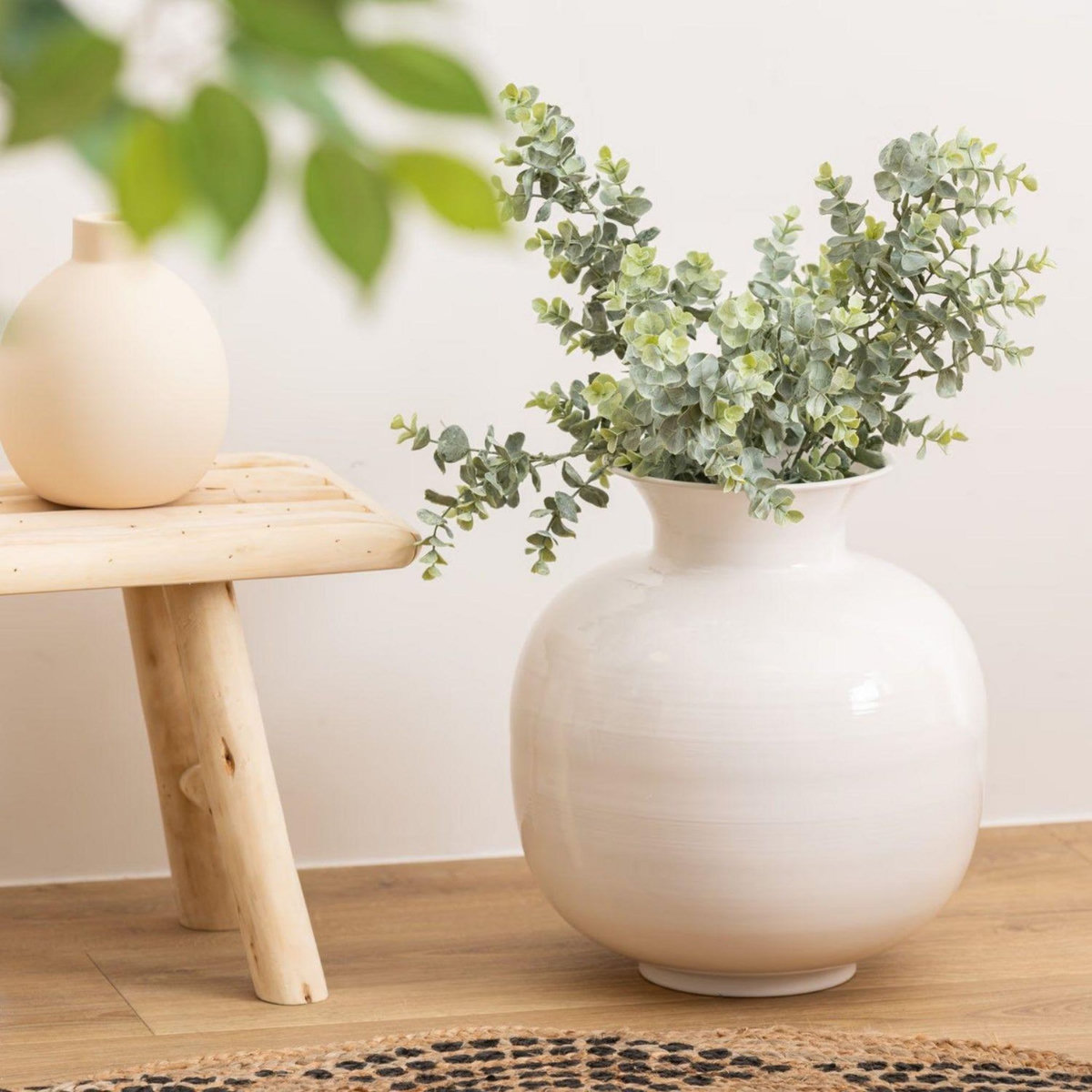 ATMOSPHERA Vase en métal émaillé KIAN - H. 33,5 cm - Blanc