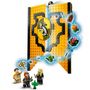 Voir la diapositive 5 : LEGO Harry Potter 76412 - Le blason de la maison Poufsouffle, Jouet avec 3 Minifigurines et Mandragore, Décoration Murale à Collectionner, Château de Poudlard