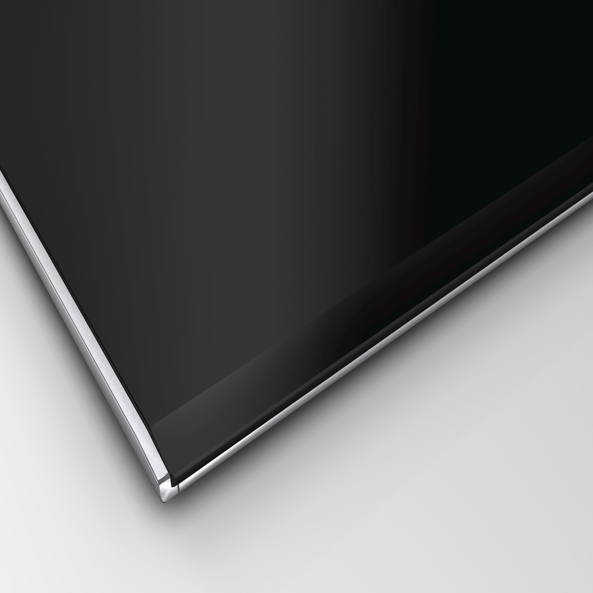 Voir la diapositive 3 : BOSCH Table de cuisson à induction 80cm 5 feux 7400w flexinduction noir - PXV875DV1E