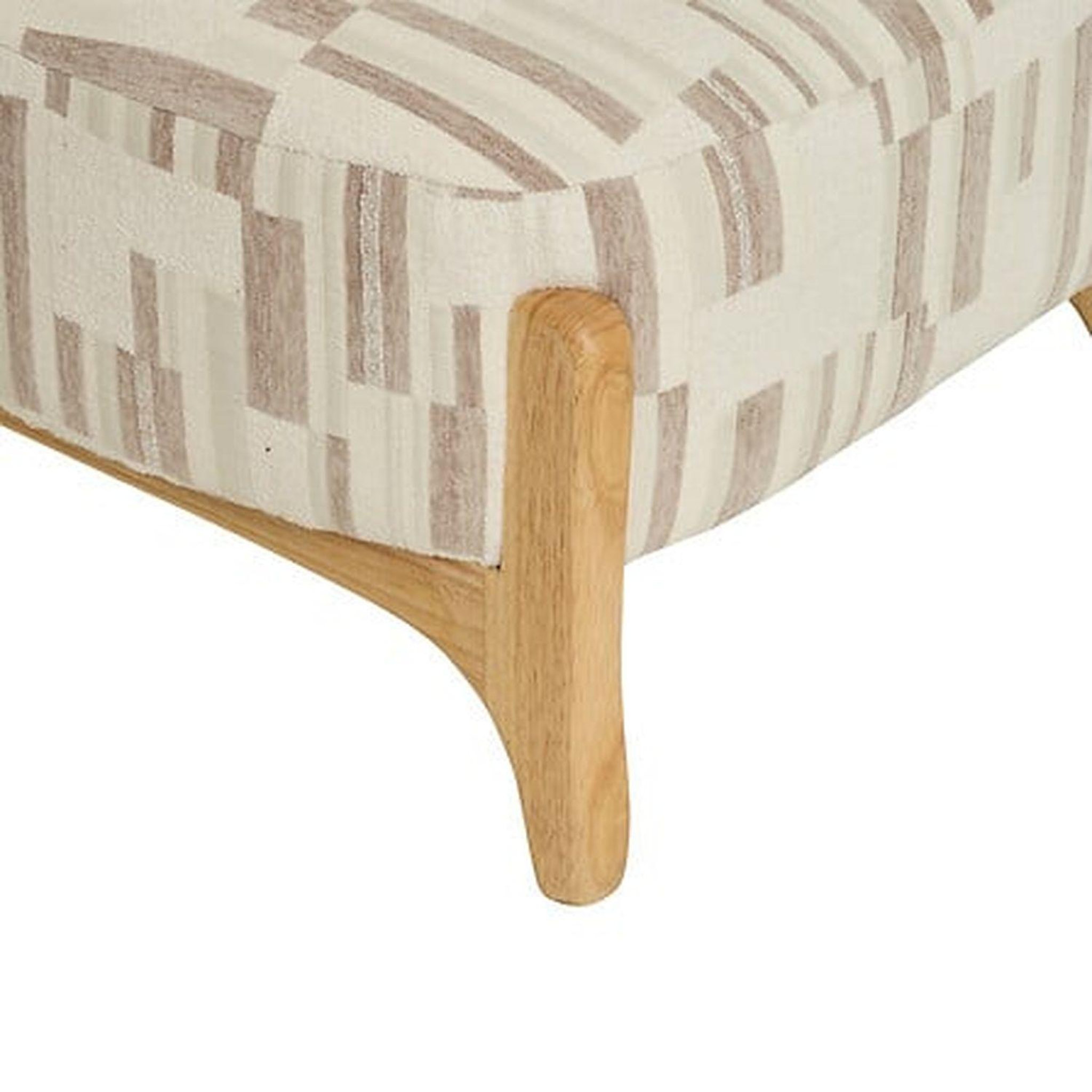Voir la diapositive 3 : ATMOSPHERA Fauteuil en chenille avec pieds en bois effet naturel calix - beige