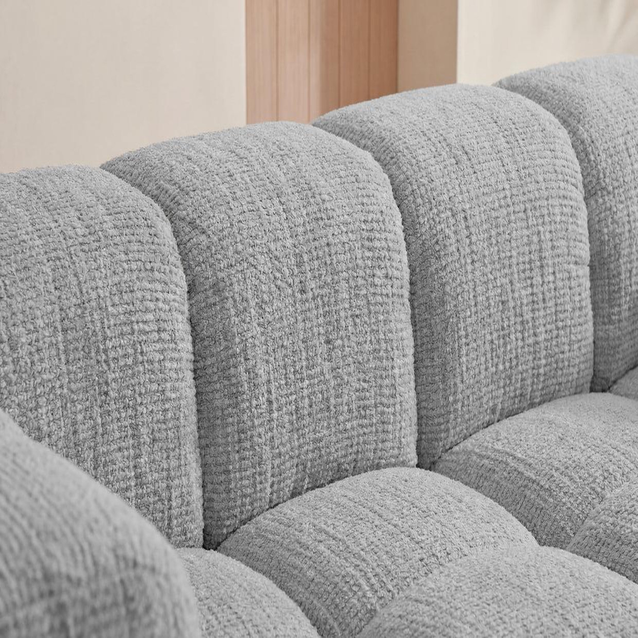 Voir la diapositive 5 : CASANOVA PARIS Gustave - canapé droit tissu chenille 2 places