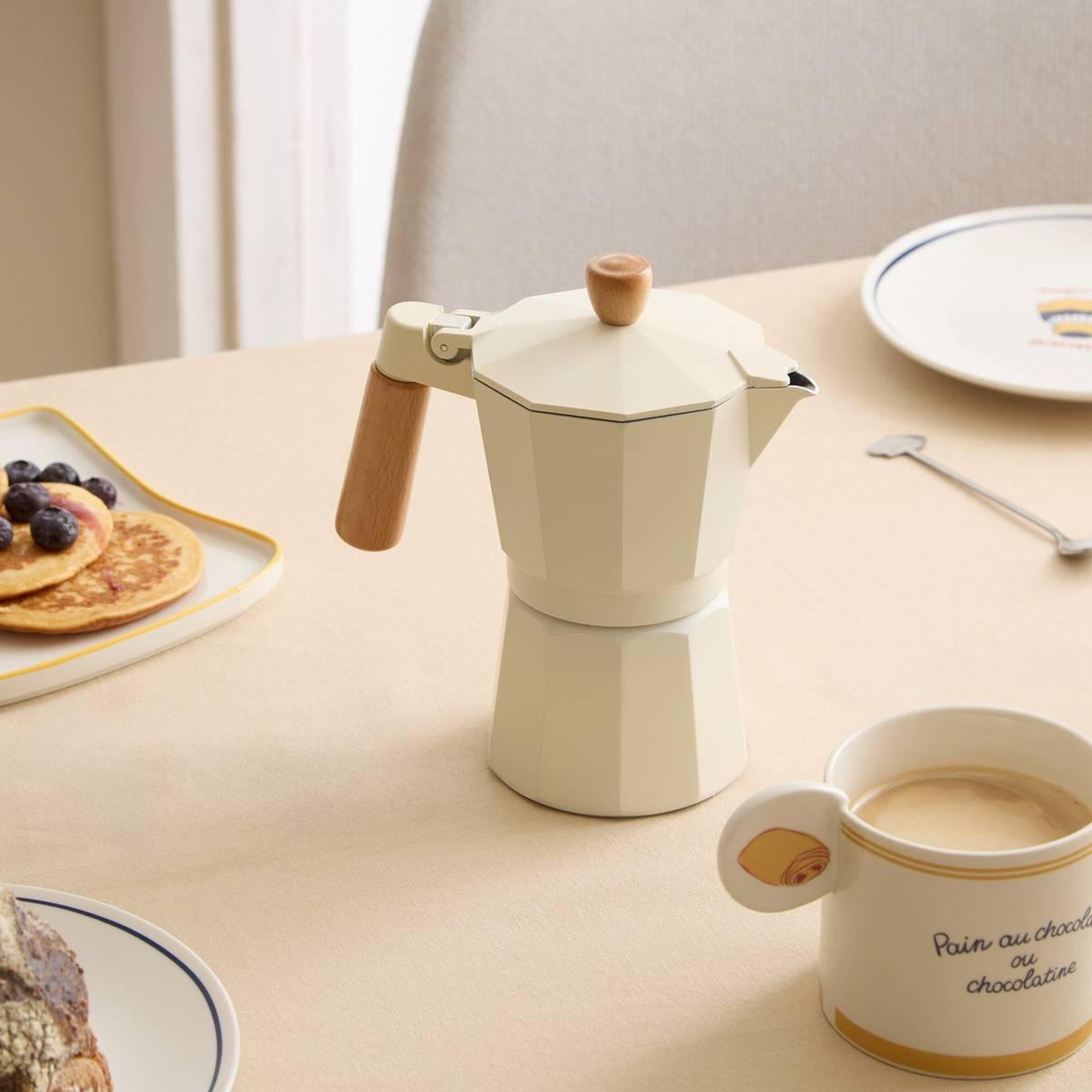 Voir la diapositive 5 : SECRET DE GOURMET Cafetière italienne  elvia  30cl beige