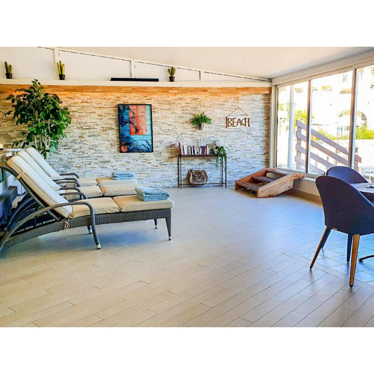 Smartbox Parenthèse détente près de Fréjus avec soins, accès à la piscine et séance de hammam - Coffret Cadeau Bien-être