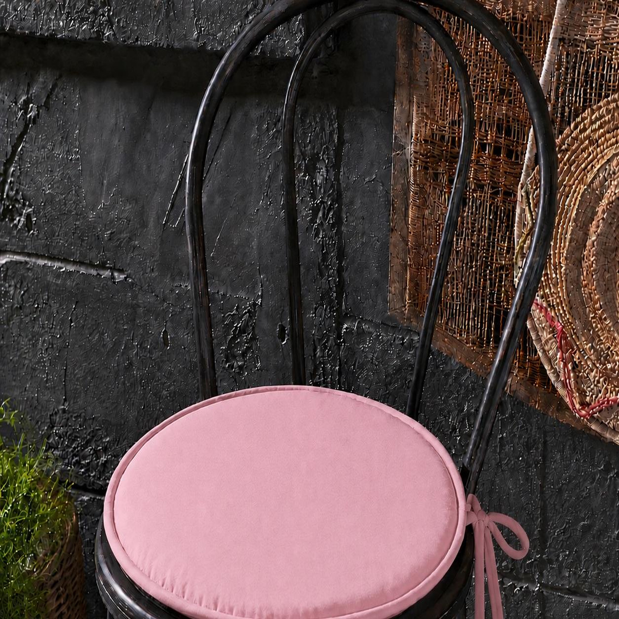 Voir la diapositive 2 : Eden Galette ronde en polyester couleur uni