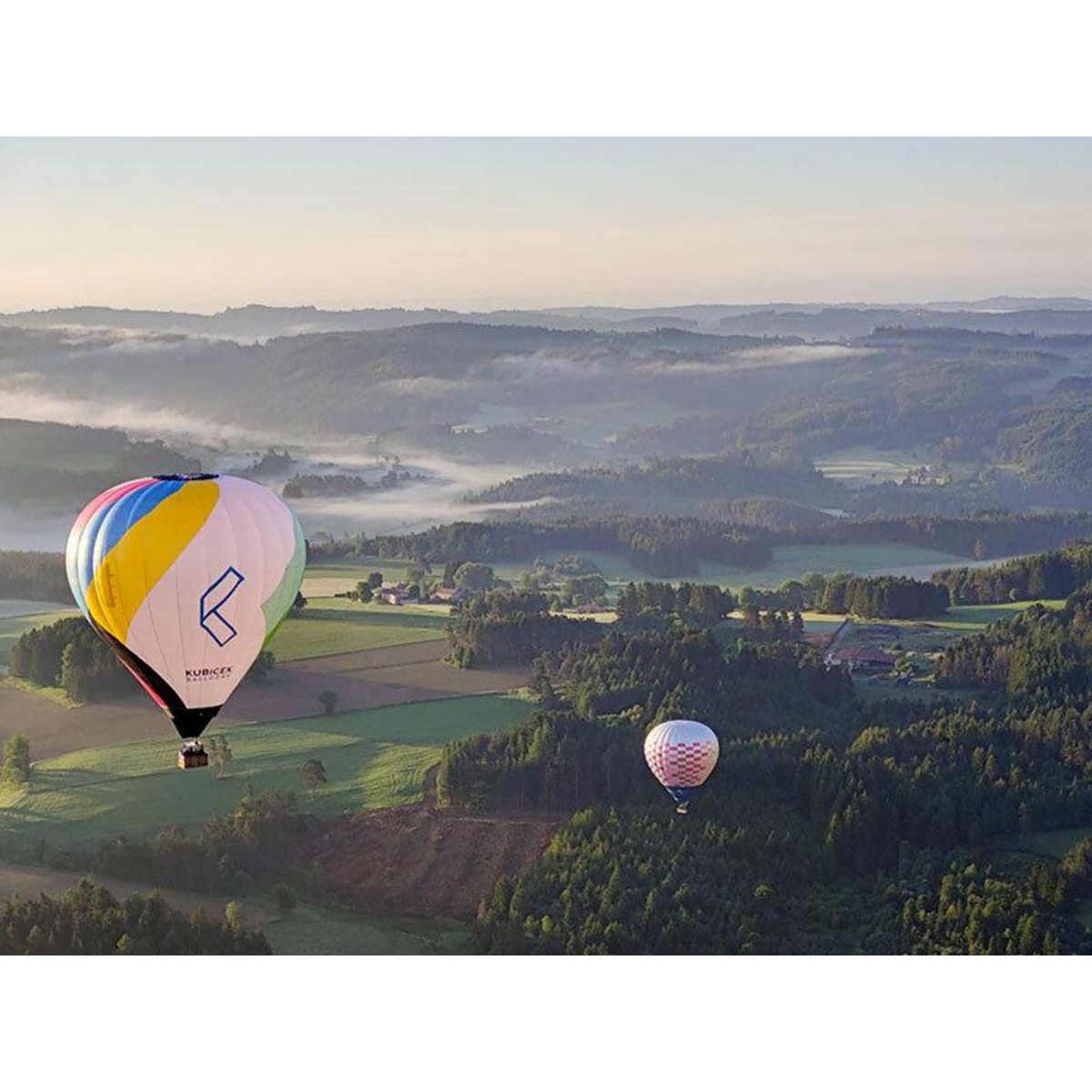 Smartbox Vol en montgolfière au-dessus de Viverols - Coffret Cadeau Sport & Aventure