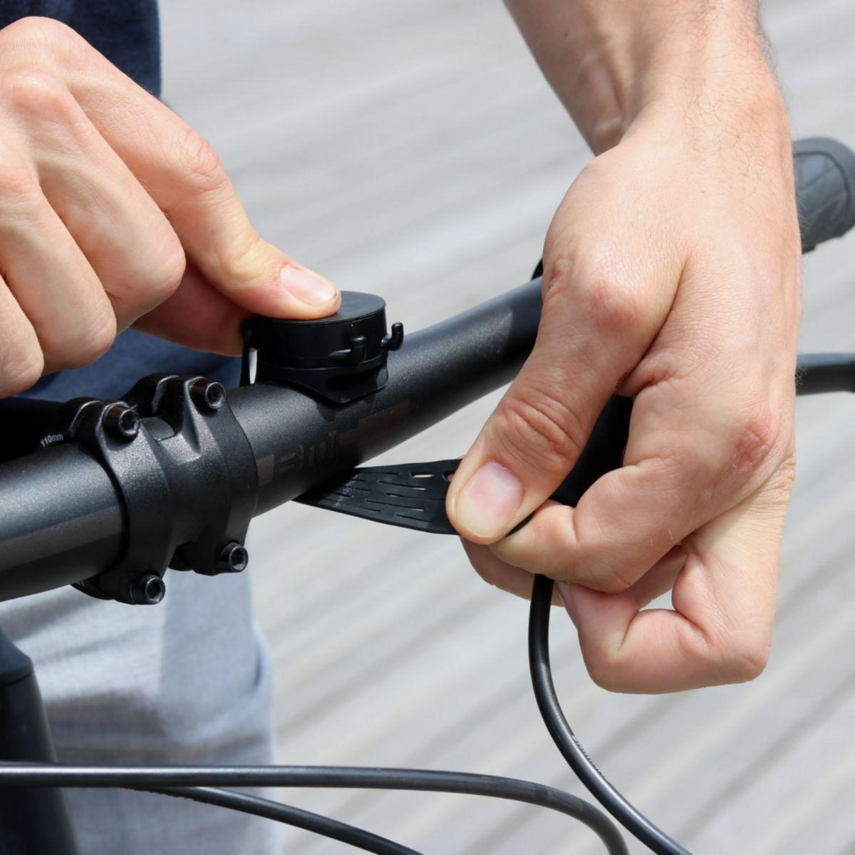 SHAPEHEART Support smartphone Magnétique taille M vélo/trottinette