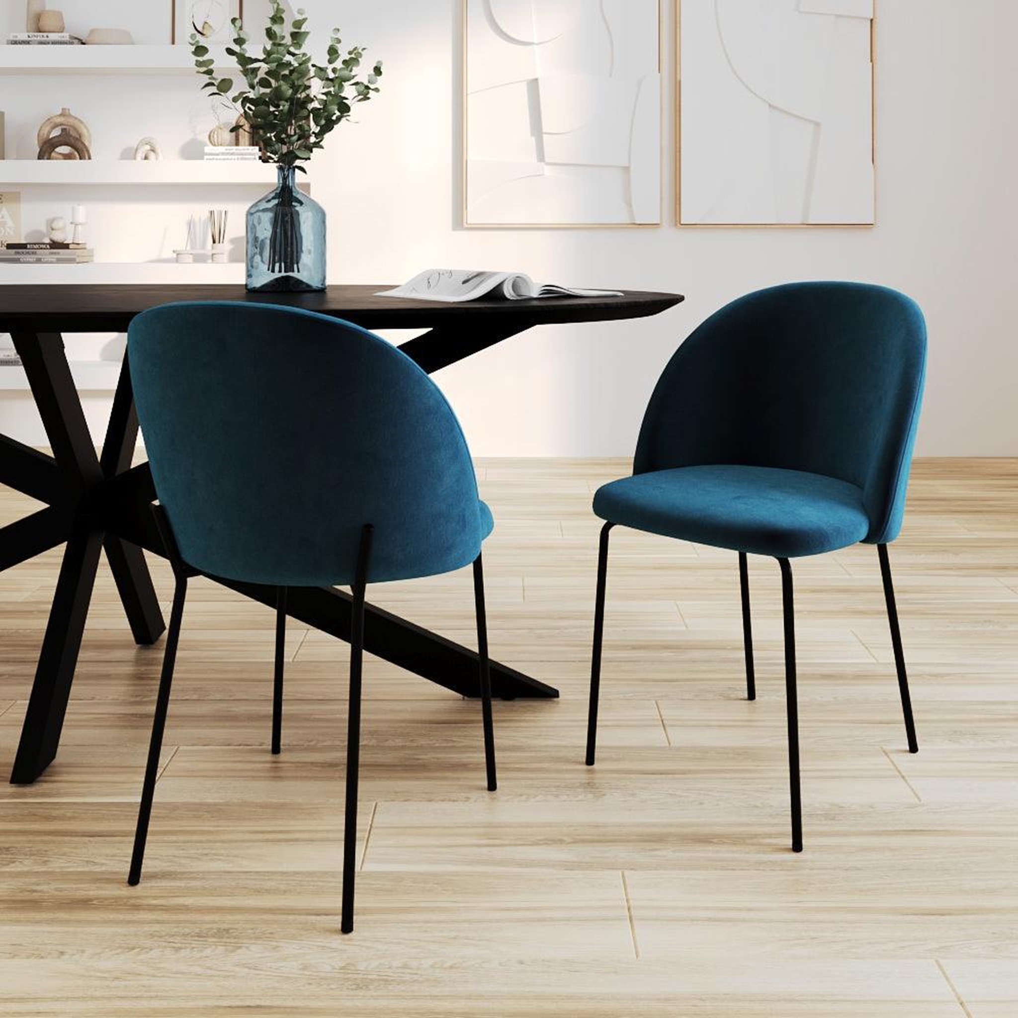 Voir la diapositive 2 : MAISON PAVANE Lot de 2 chaises en velours bleu foncé-karl