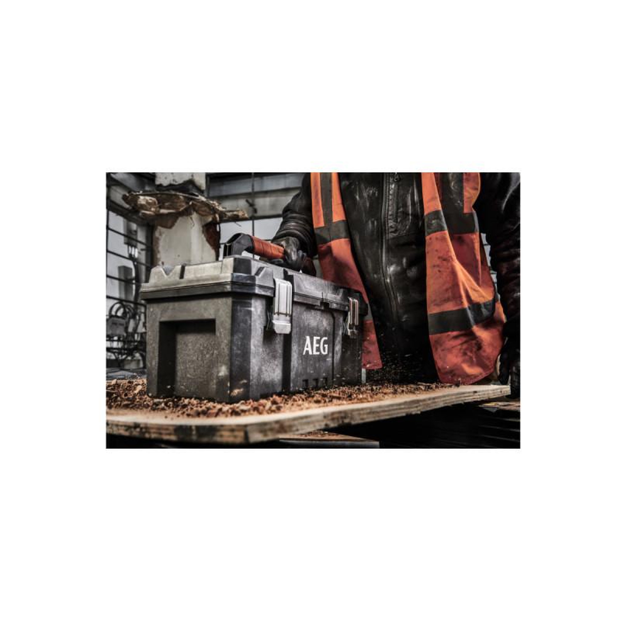 Voir la diapositive 3 : AEG Pack AEG 18V - Outil multifonctions Brushless - Batterie 4.0 Ah - Chargeur