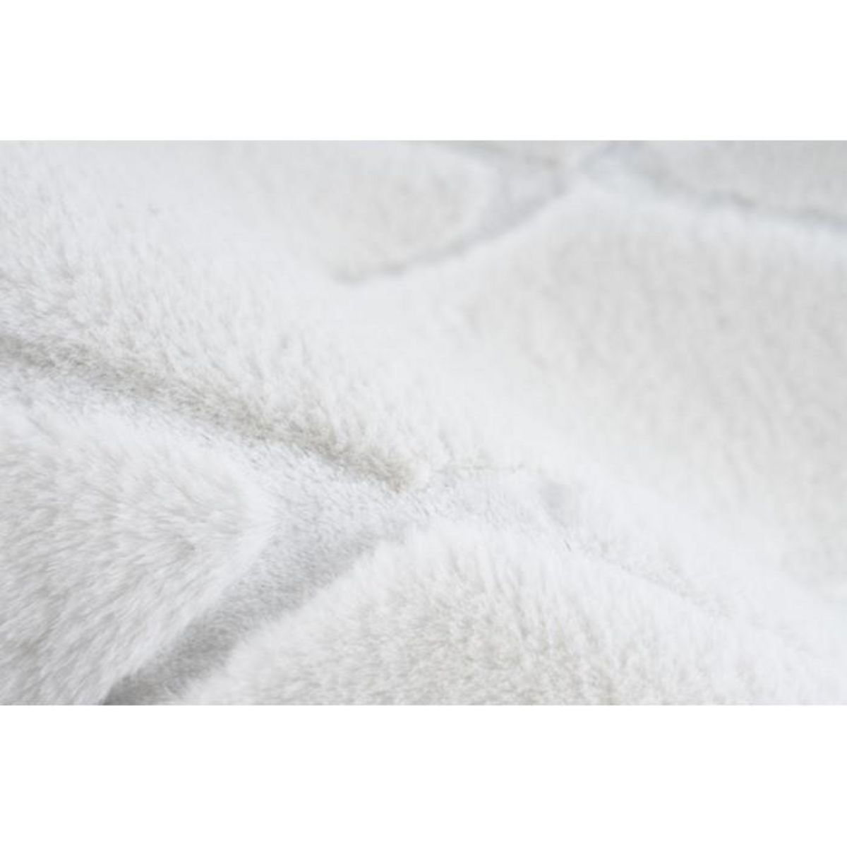 Paris Prix Tapis Shaggy Géométrique  Vivica  Blanc