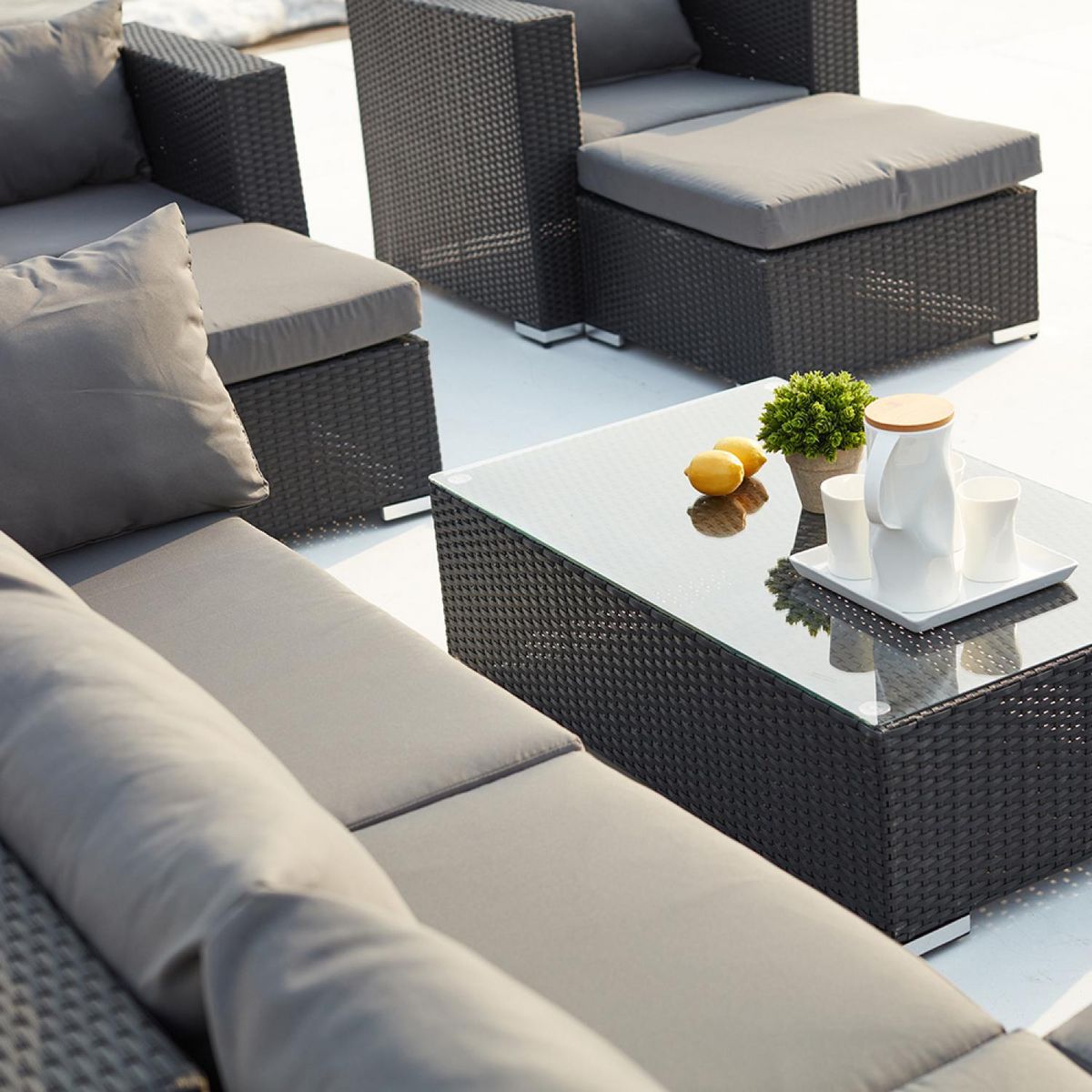 CONCEPT USINE Salon de jardin modulable 13-14 places en résine tressée noir et gris STALLA