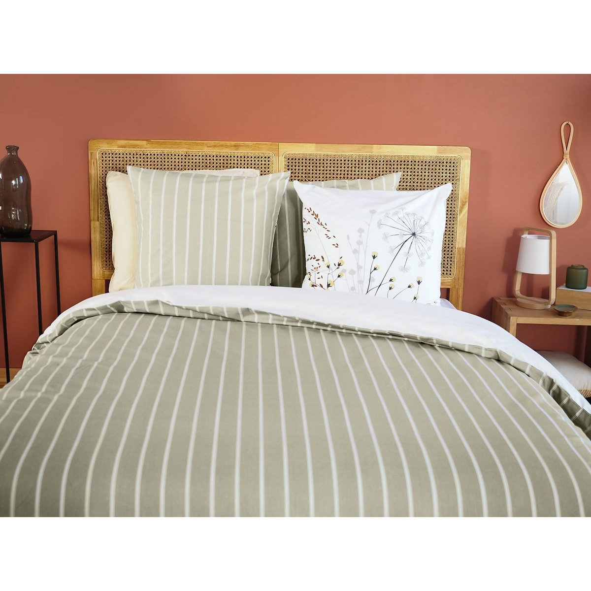 Home collection Parure de couette 3pcs 240x220cm better coton bci soliflore