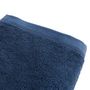 Voir la diapositive 2 : Serviette invité unie en coton 600 g/m²