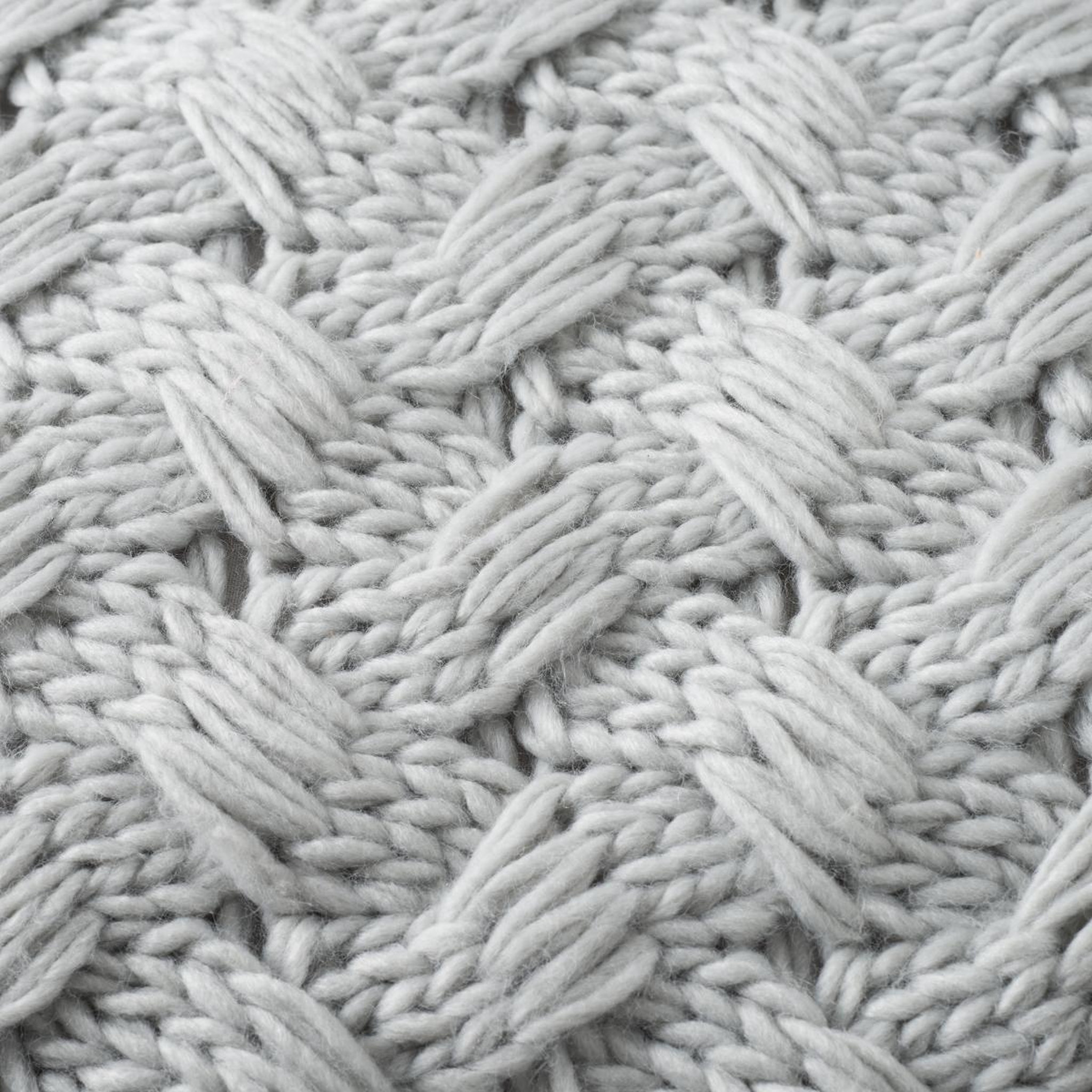 Voir la diapositive 4 : ATMOSPHERA Coussin Déco  Maille  40x40cm Gris