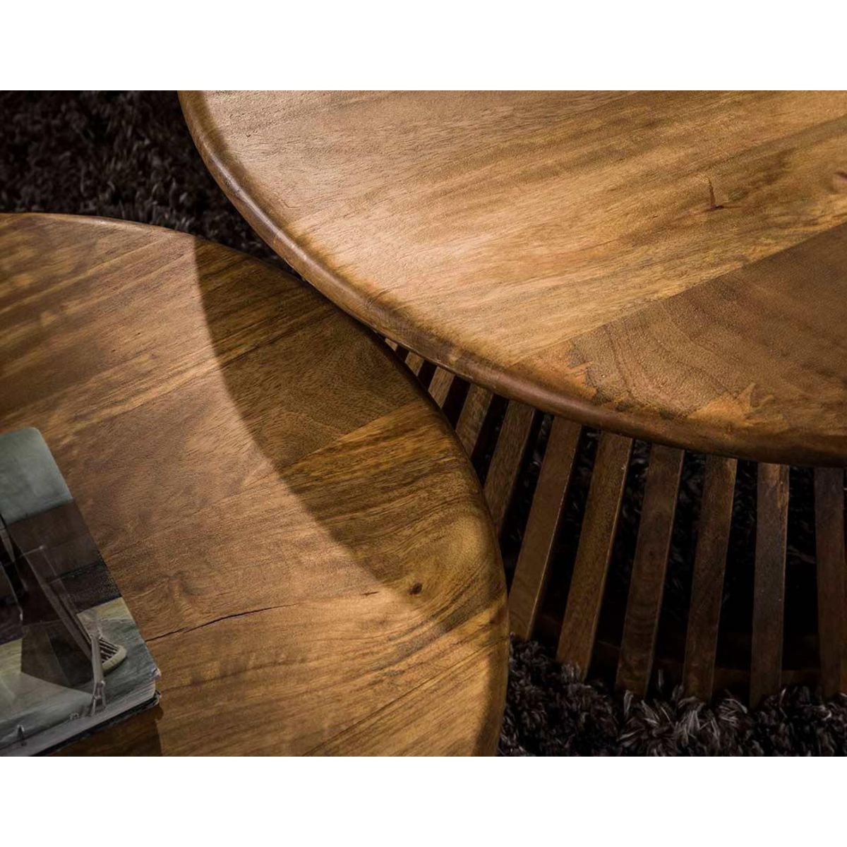 LISA DESIGN Kerala - lot de 2 tables basses gigognes - bois massif de manguier