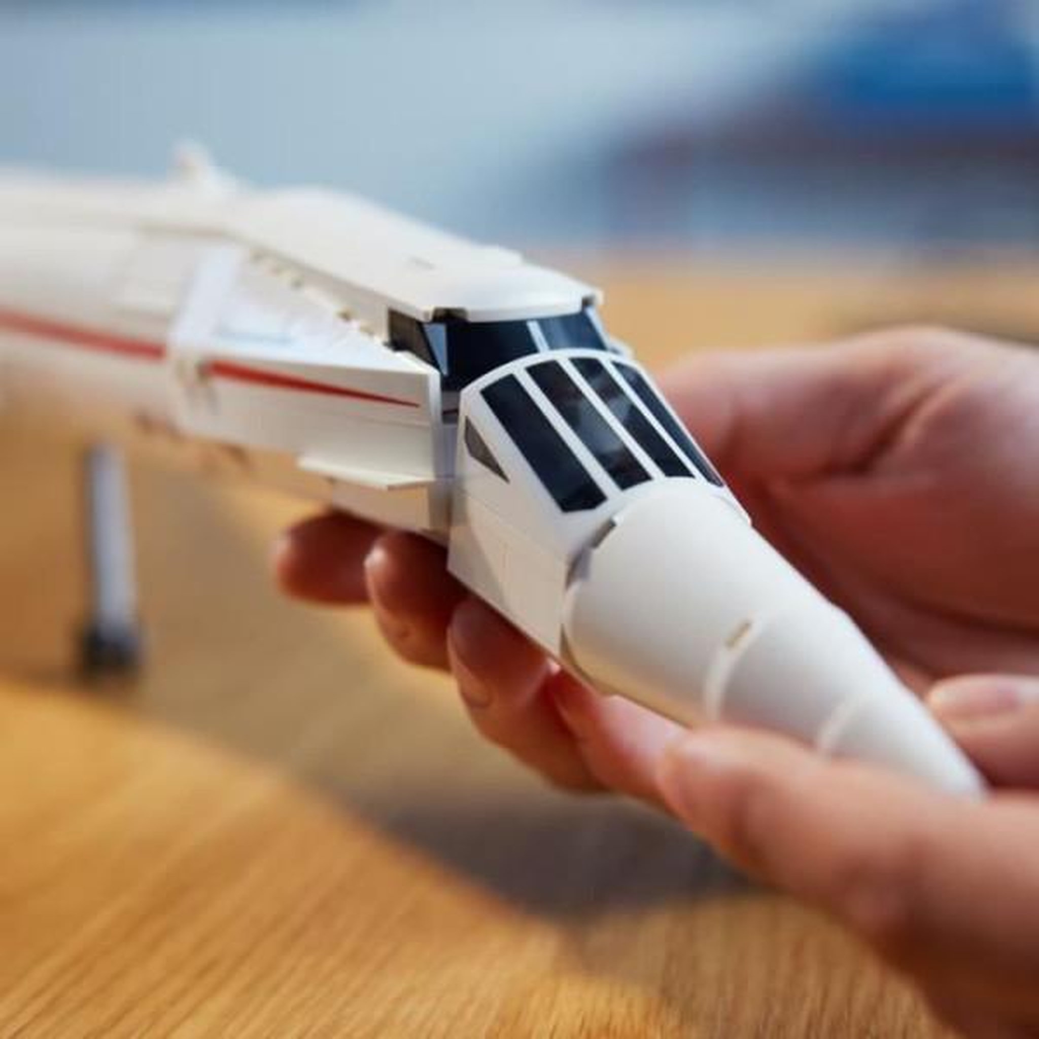 Voir la diapositive 5 : LEGO LEGO Icons Le Concorde, Maquette d'Avion a Construire pour les Adultes, Set de Véhicule d'Avion avec Détails Authentiques et 3