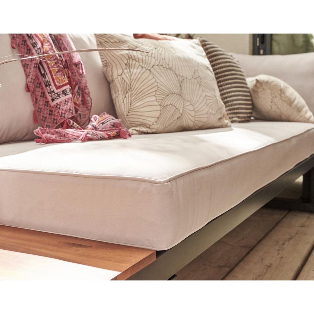 BEST MOBILIER Salome - salon bas de jardin 5 places + table - modulable - bois, métal et coussins beiges