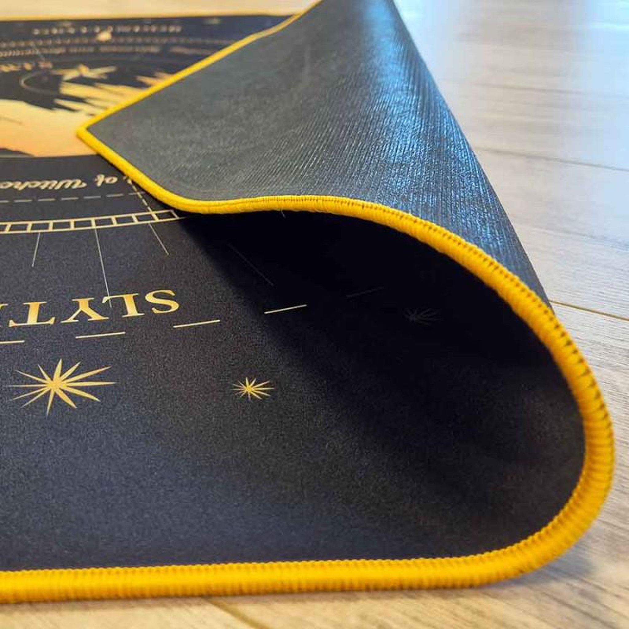 Voir la diapositive 5 : Subsonic Tapis de sol gamer harry potter - hogwarts