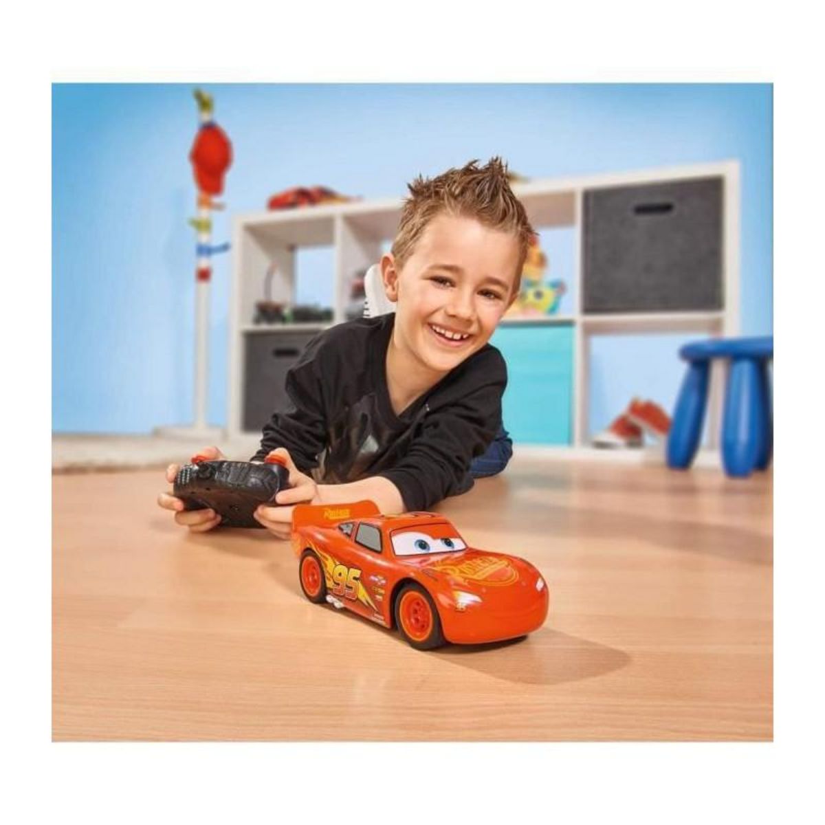 DIAMOND FOOTBALL COMPANY Majorette - Disney Cars 3 - Voiture Radio Commandee Flash McQueen - Echelle 1/24eme - Fonction Turbo