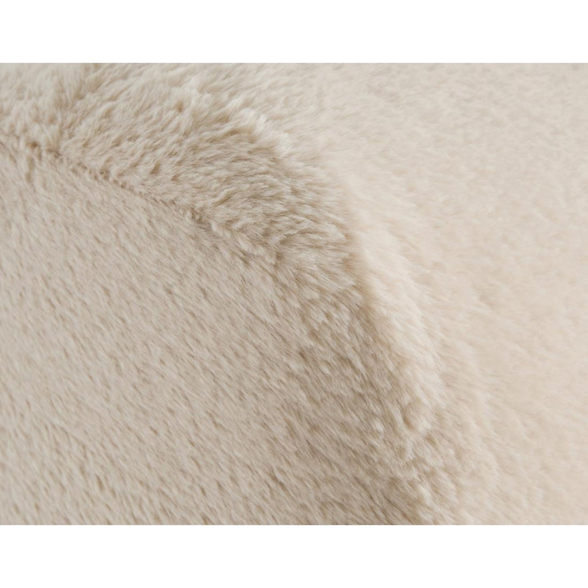 LISA DESIGN Sunset - lit coffre - 160x200 cm - sommier inclus - en fausse fourrure