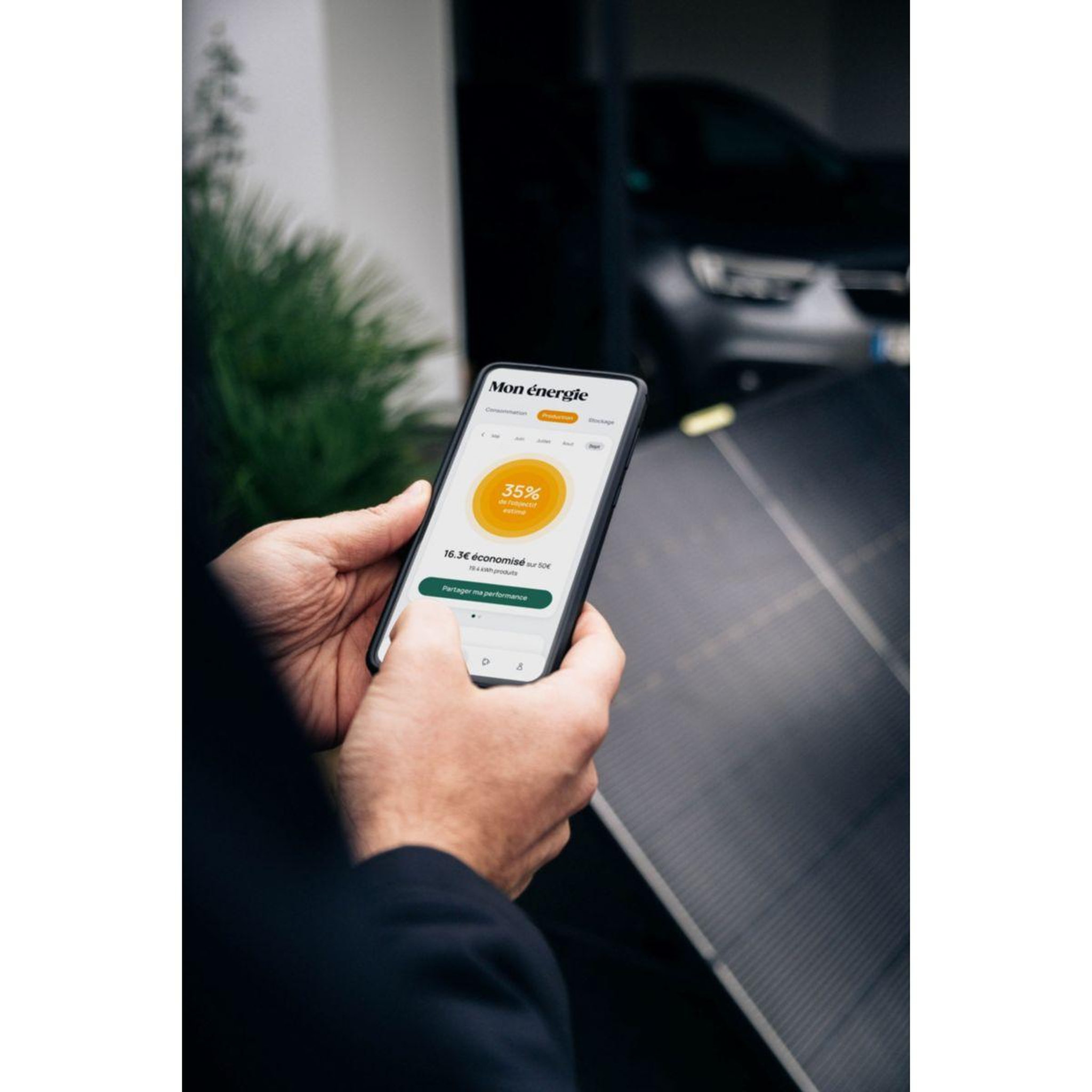 Voir la diapositive 5 : BEEM Panneau solaire On kit démarrage 460W mural ou à poser