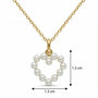 Voir la diapositive 3 : L'ATELIER D'AZUR Pendentif Or Jaune et Perles Motif Coeur - Chaine Dorée Offerte