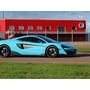 Voir la diapositive 4 : Smartbox Stage de pilotage : 2 tours sur le circuit de La Ferté-Gaucher en McLaren 600LT - Coffret Cadeau Sport & Aventure