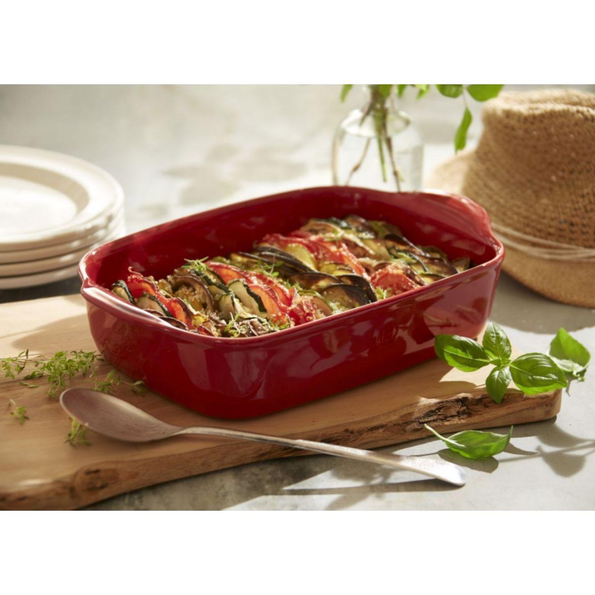 Voir la diapositive 2 : EMILE HENRY Plat au four rectangulaire 43x27cm Grand Cru rouge