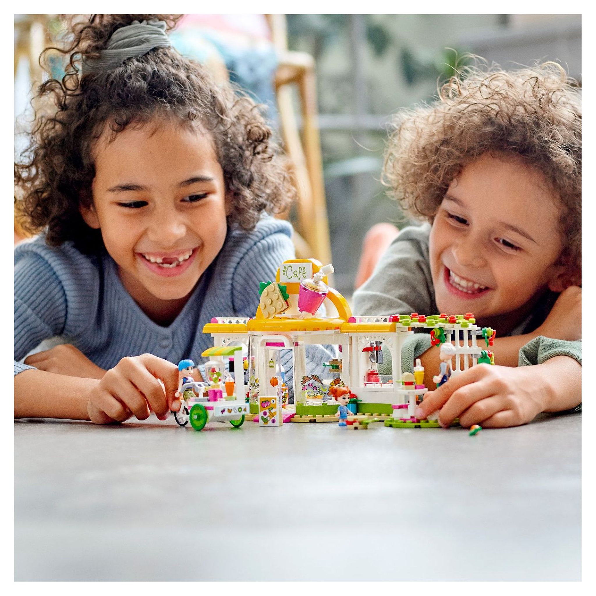 Voir la diapositive 7 : LEGO Friends 41444 Le Café Bio de Heartlake City, Jeu Educatif pour Enfant 6 ans et plus