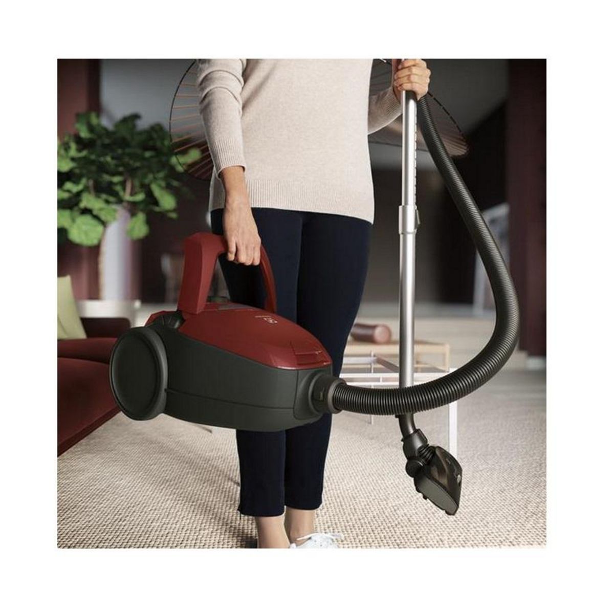 ELECTROLUX Aspirateur traineau 500w 57db rouge - pd824cr