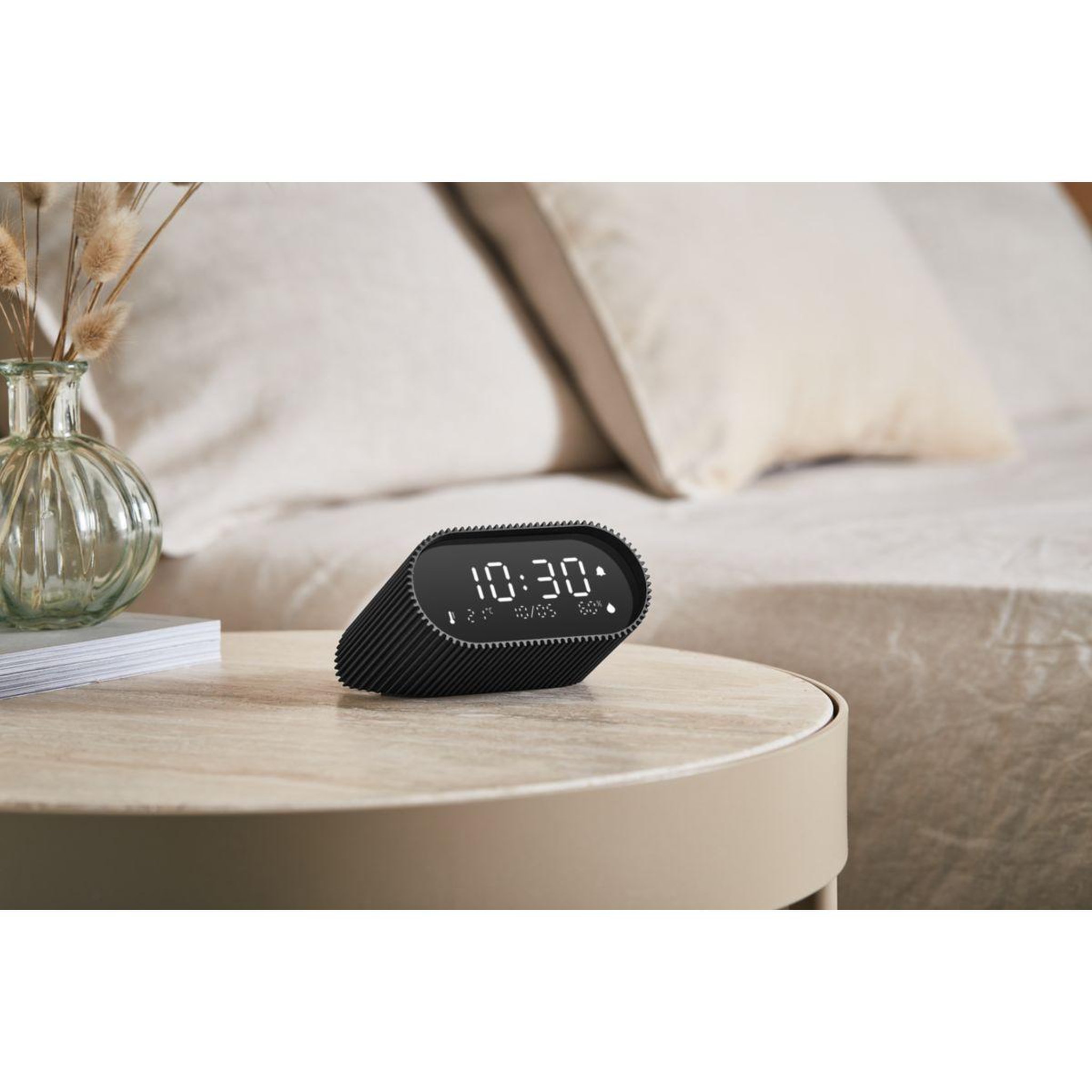 Voir la diapositive 5 : LEXON Réveil ray clock thermomètre et hygromètre noir