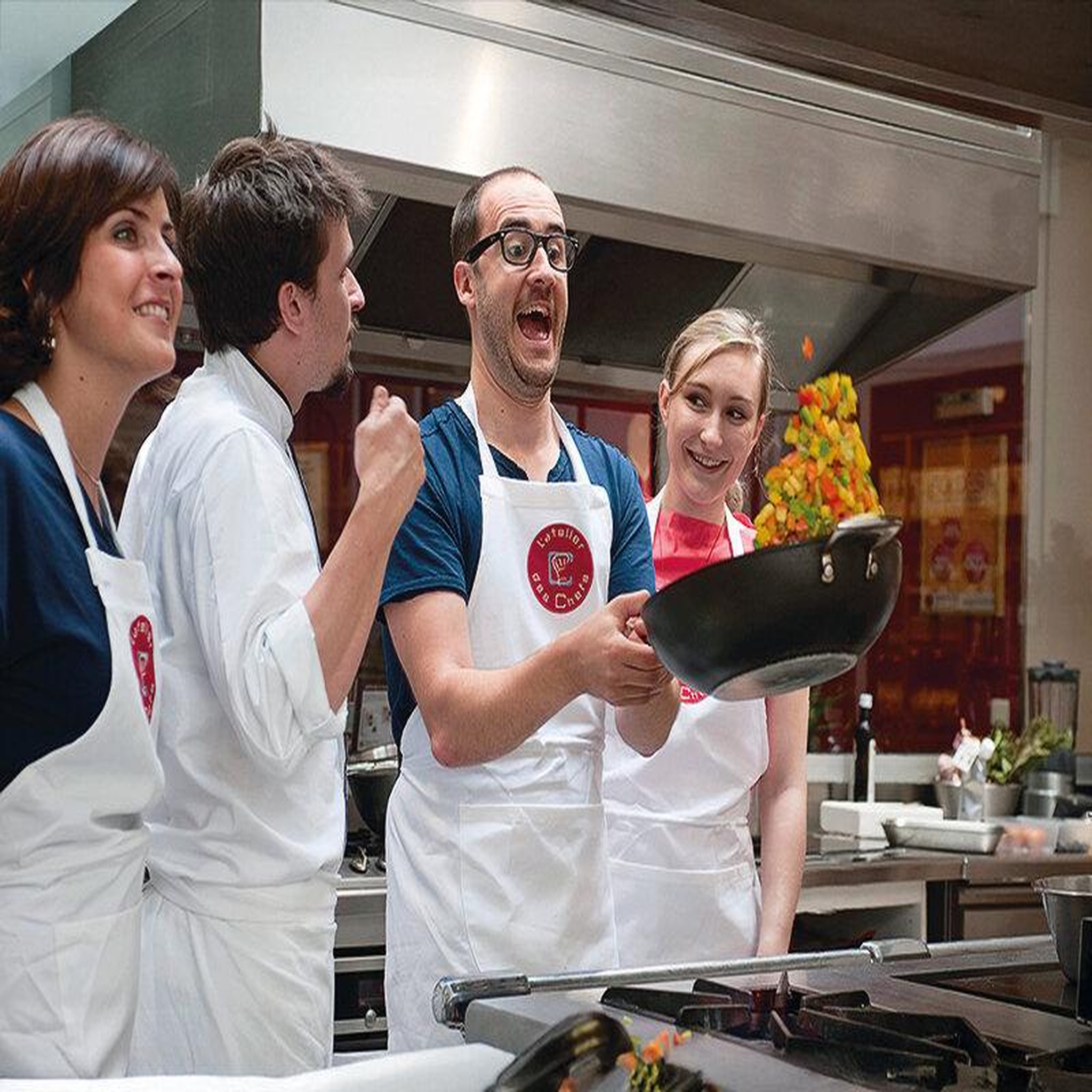 Voir la diapositive 4 : Smartbox Cours de cuisine à toulouse : 1 masterclass de 3h avec l'atelier des chefs - coffret cadeau gastronomie