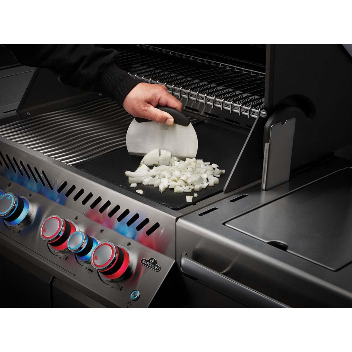 NAPOLEON Set 3 ustensiles à plancha: 2 spatules flexibles & un coupe légumes- Napoleon