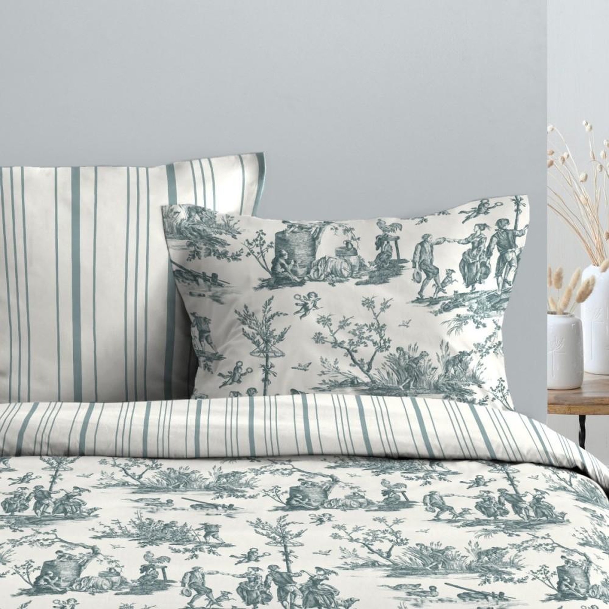 Voir la diapositive 2 : STOF Housse de couette 260x240 ANGELIQUE + 2 taies coton 57 fils