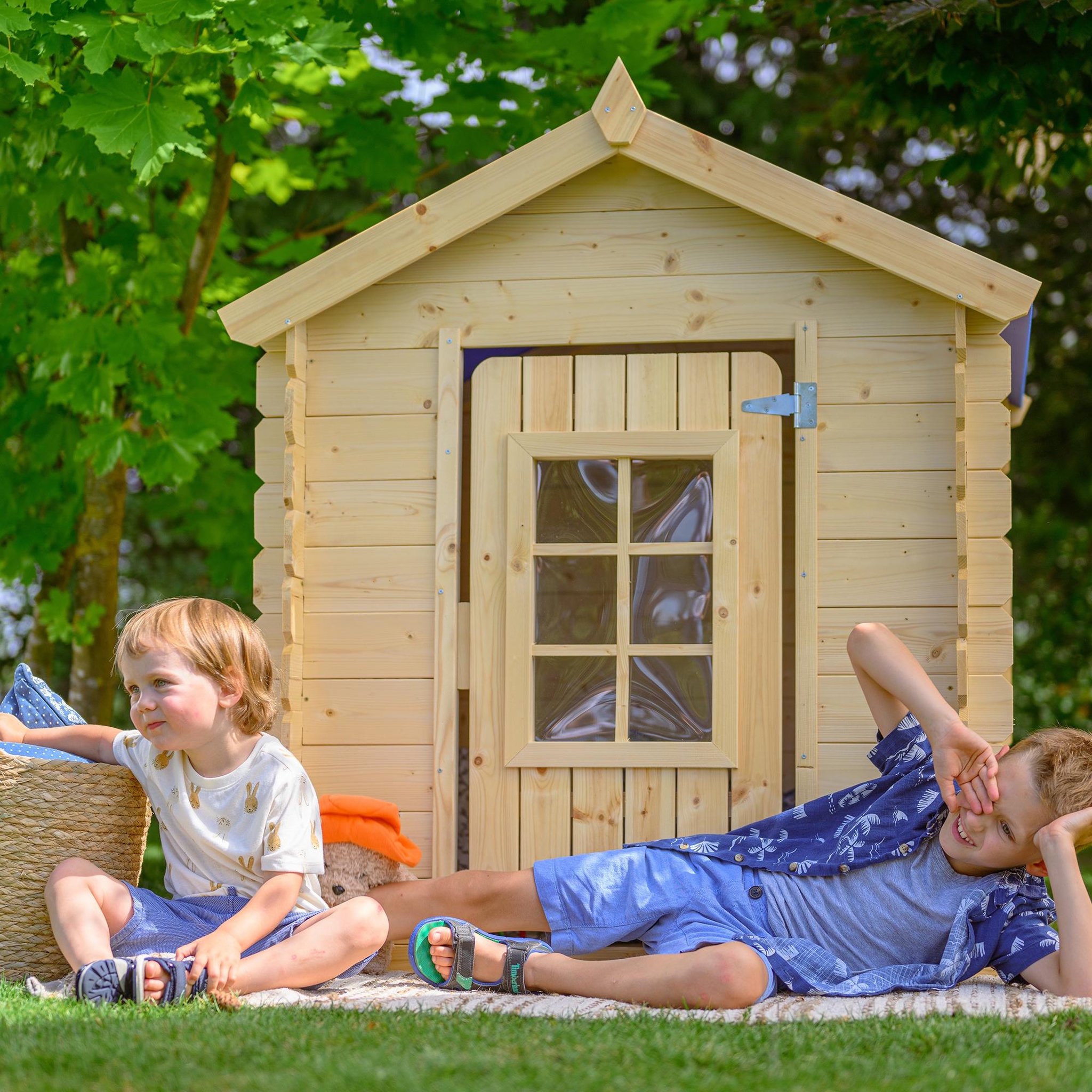 Voir la diapositive 4 : TIMBELA Maison en bois pour enfants toit bleu maison de jeux pour l'extérieur 111x114x121cm/0.9 m2 m570m-1