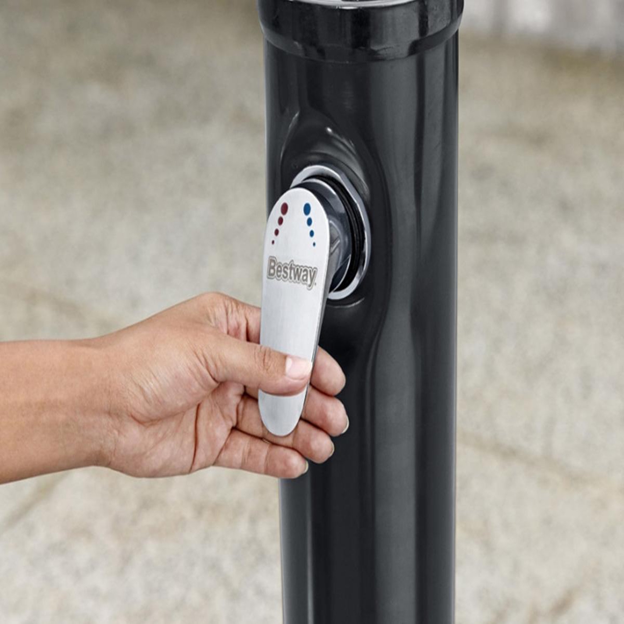 Voir la diapositive 3 : BESTWAY Douche solaire de piscine SolarFlow 8 L - Bestway