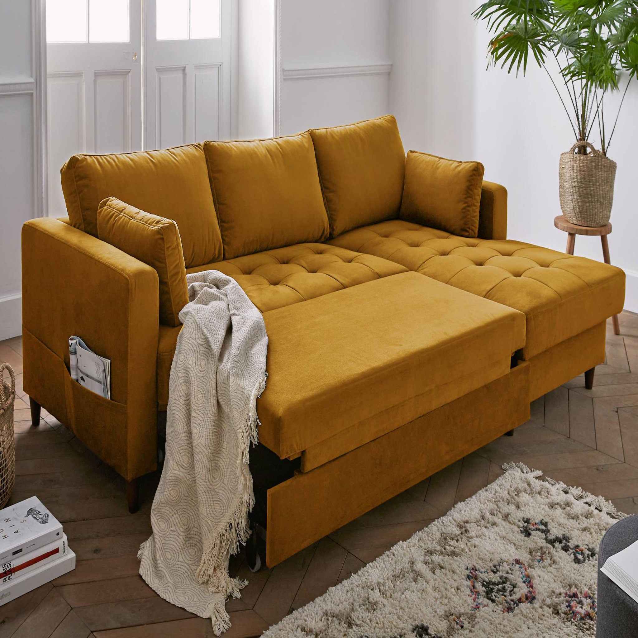 Voir la diapositive 3 : BEST MOBILIER Anna - canapé d'angle droit - 4 places - convertible avec coffre - en velours