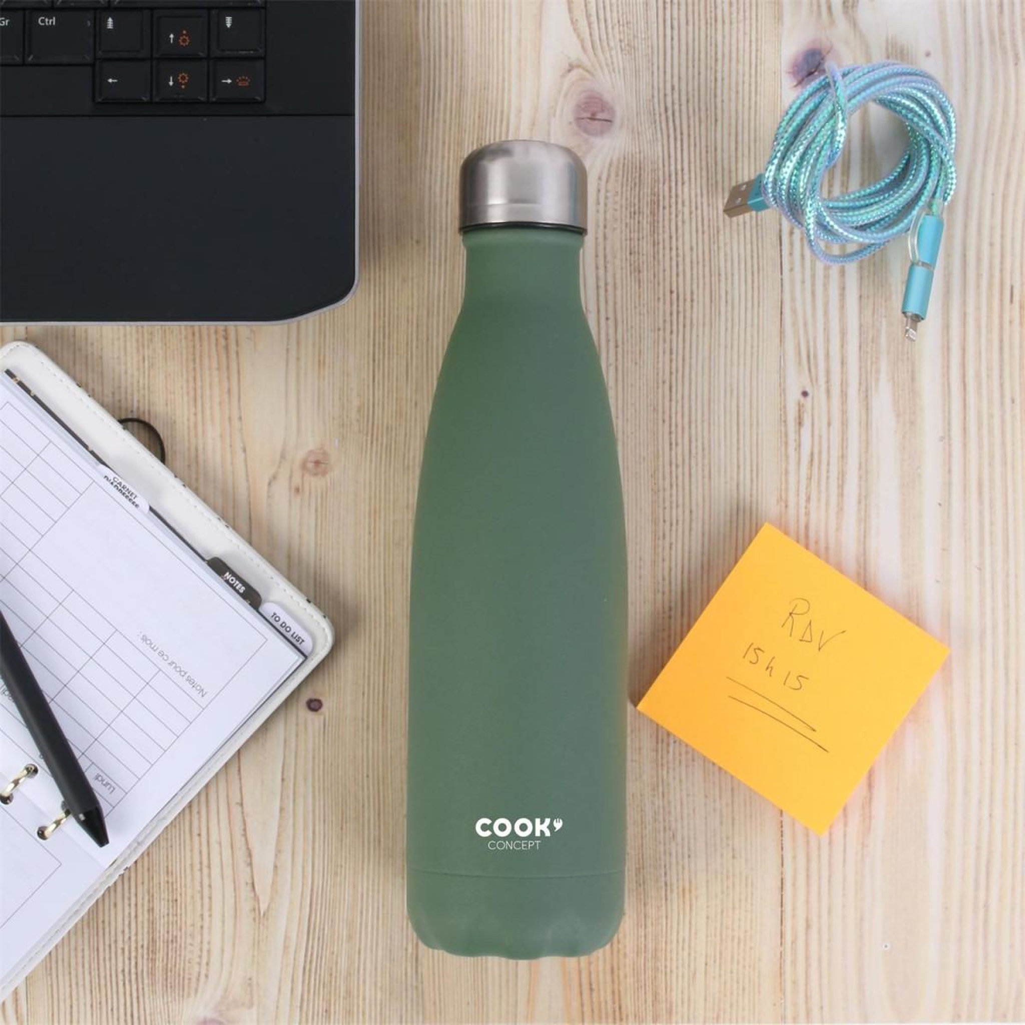 Voir la diapositive 3 : COOK CONCEPT Bouteille isotherme  transport  50cl vert