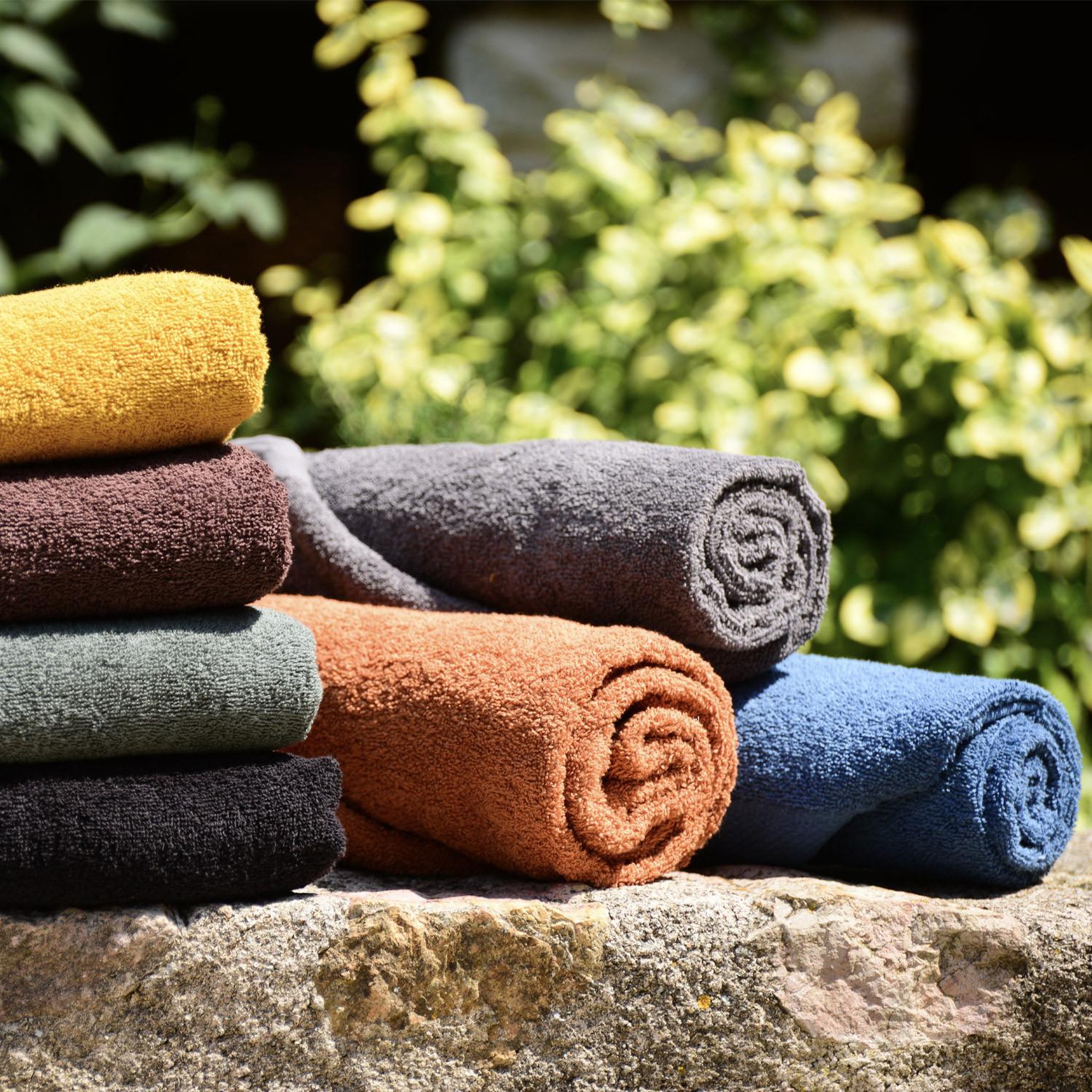 Voir la diapositive 3 : SOLEIL D'OCRE Serviette, drap de bain en coton 500 gr/m2 lagune par soleil d'ocre