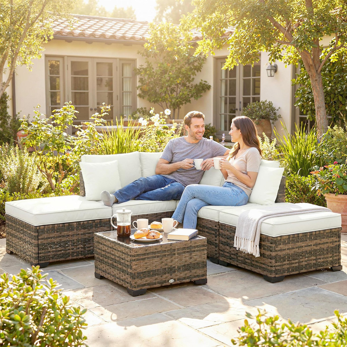OUTSUNNY Salon de jardin d'angle 5 places avec table basse et coussins résine marron crème