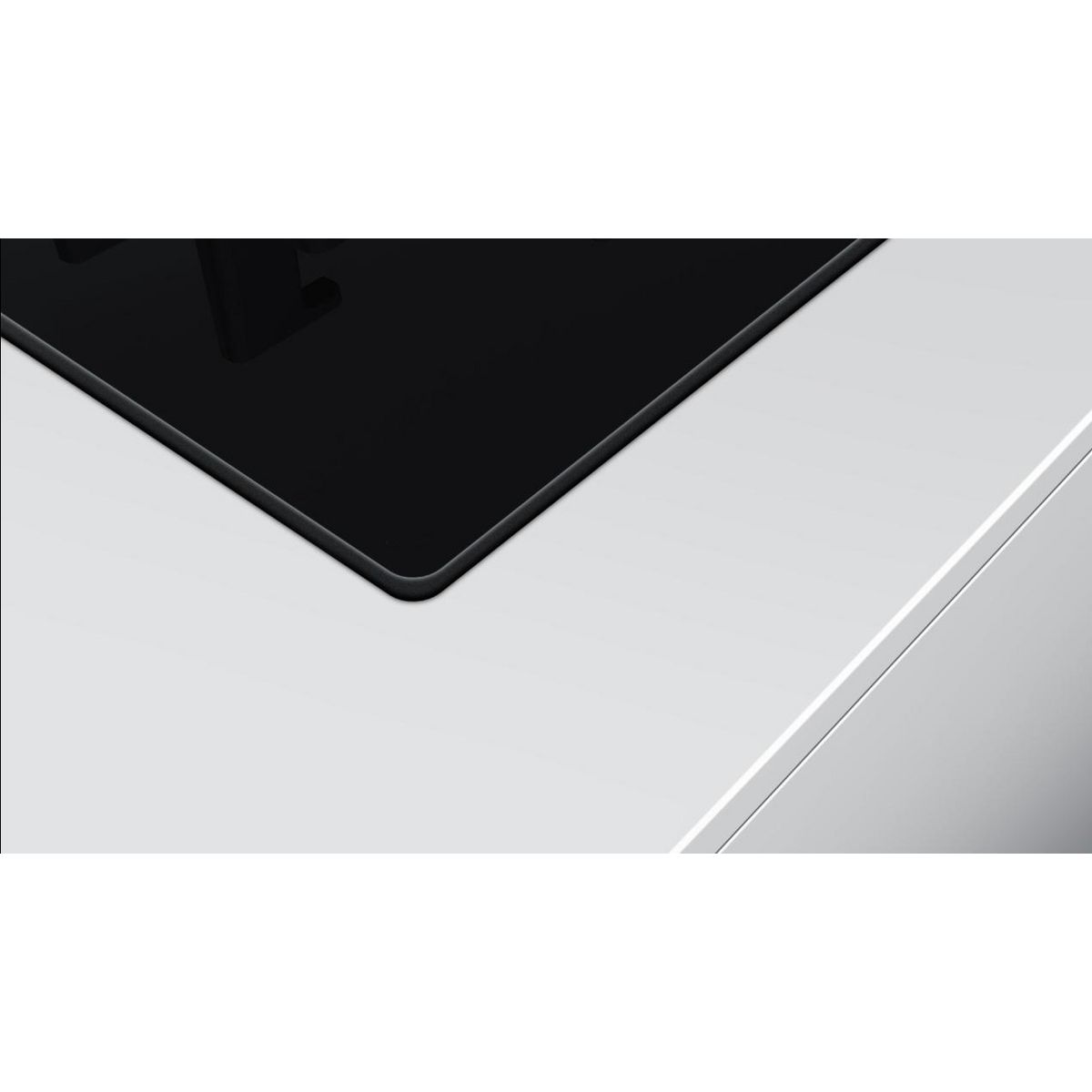 BOSCH Table verre gaz 75cm 5 feux noir semi-fleur de plan - ppq7a6b20