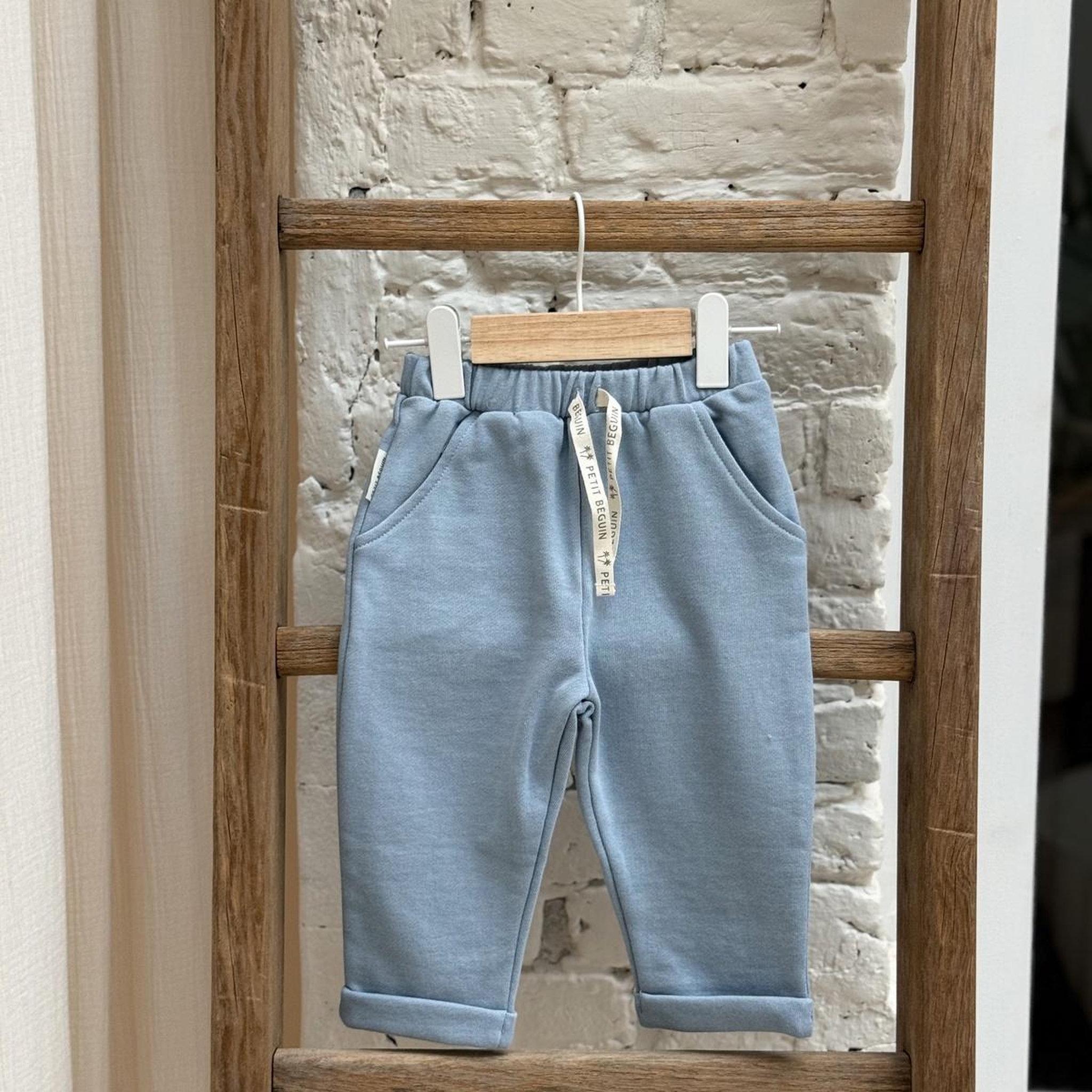 Voir la diapositive 4 : Petit Béguin Pantalon enfant baroudeur