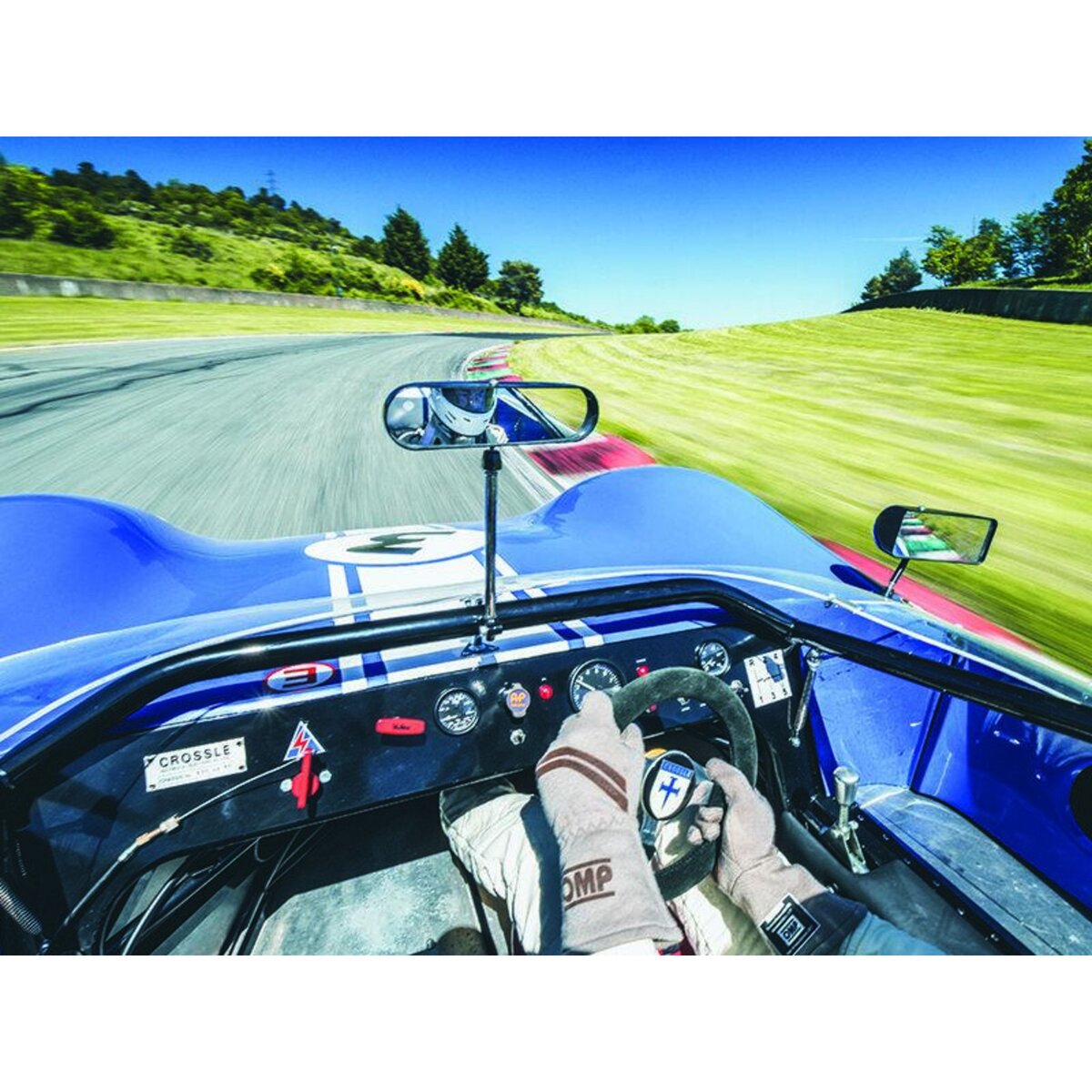 Smartbox Baptême historique en duo : 3 tours en passagers d'une Crosslé 9S de 1969 - Coffret Cadeau Sport & Aventure