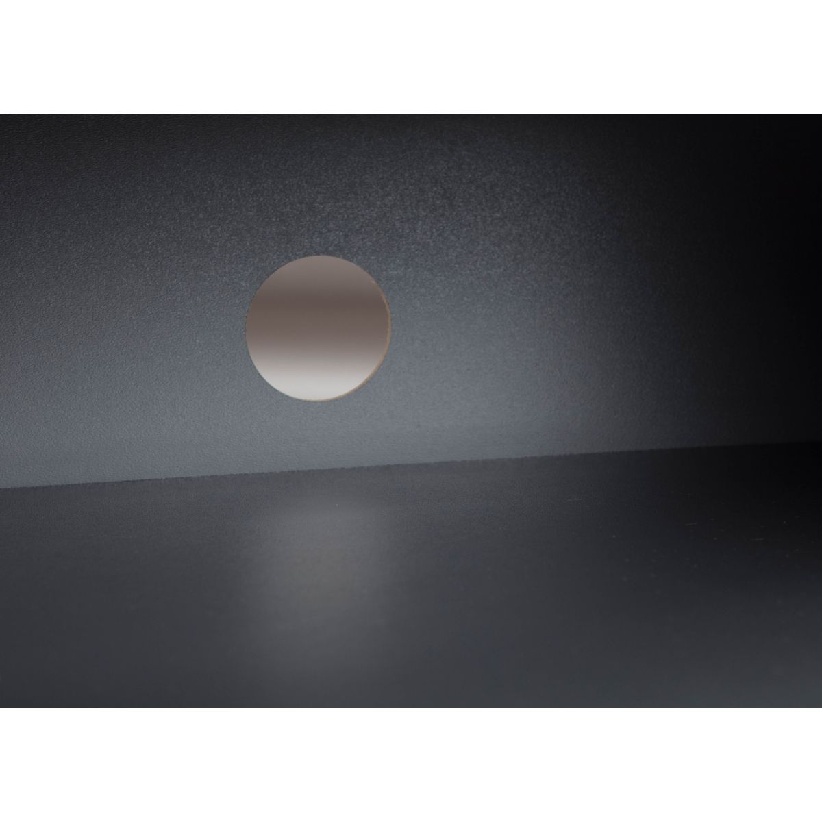 Meuble TV 2 portes 3 niches L134 cm BETO